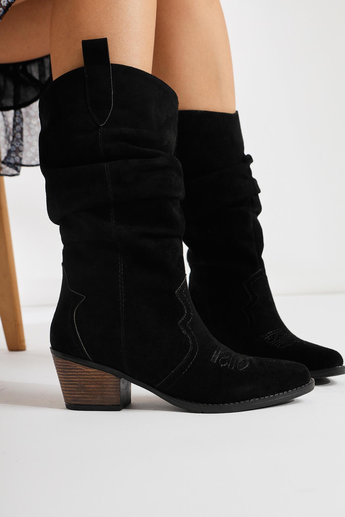 Lise-Britt Siyah Süet Körüklü Nakışlı Western Bot