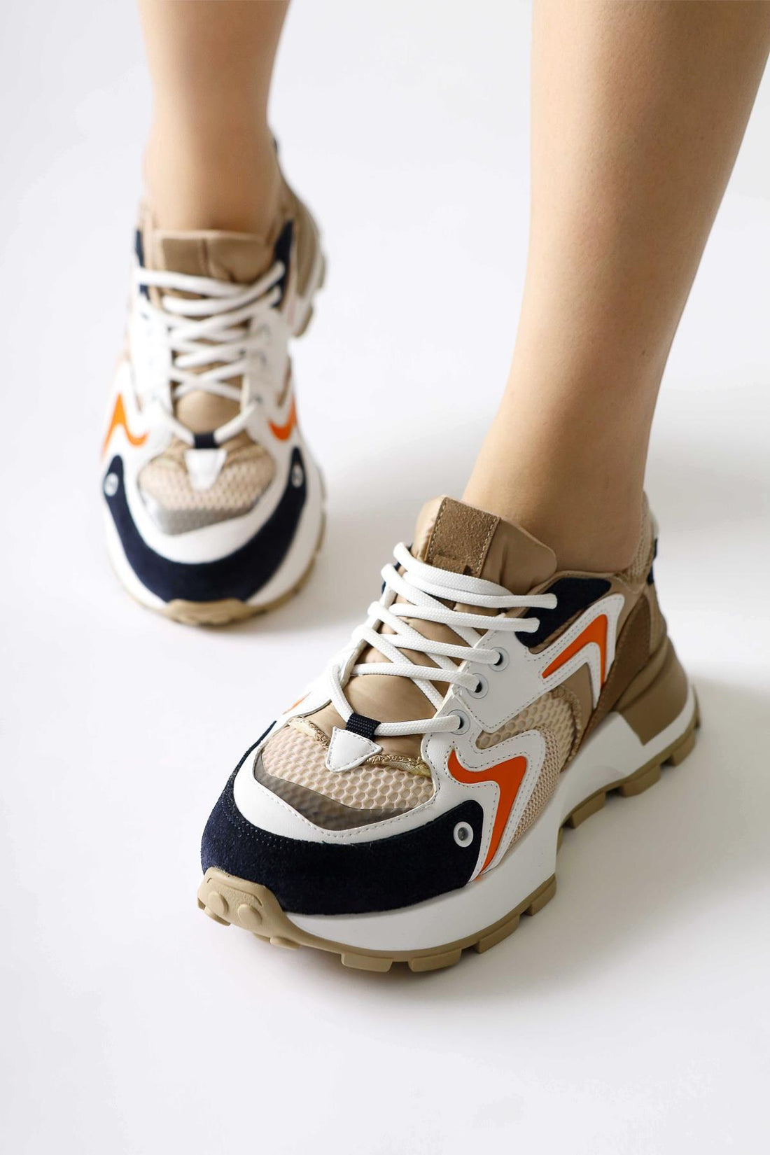 Onella Lacivert Süet Detaylı Bağcıklı Sneakers