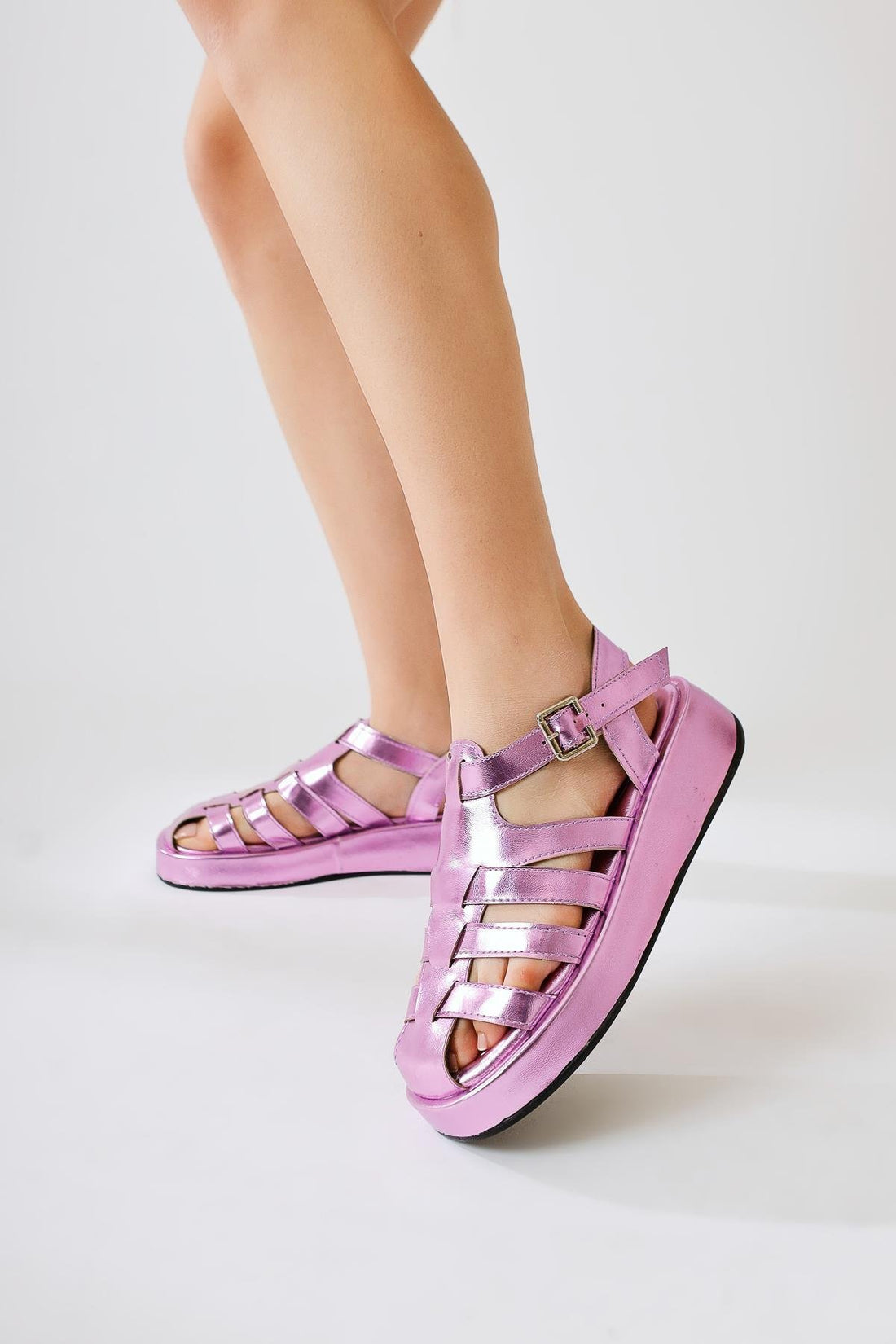 Merlin Lila Kırışık Rugan Bantlı Sandalet