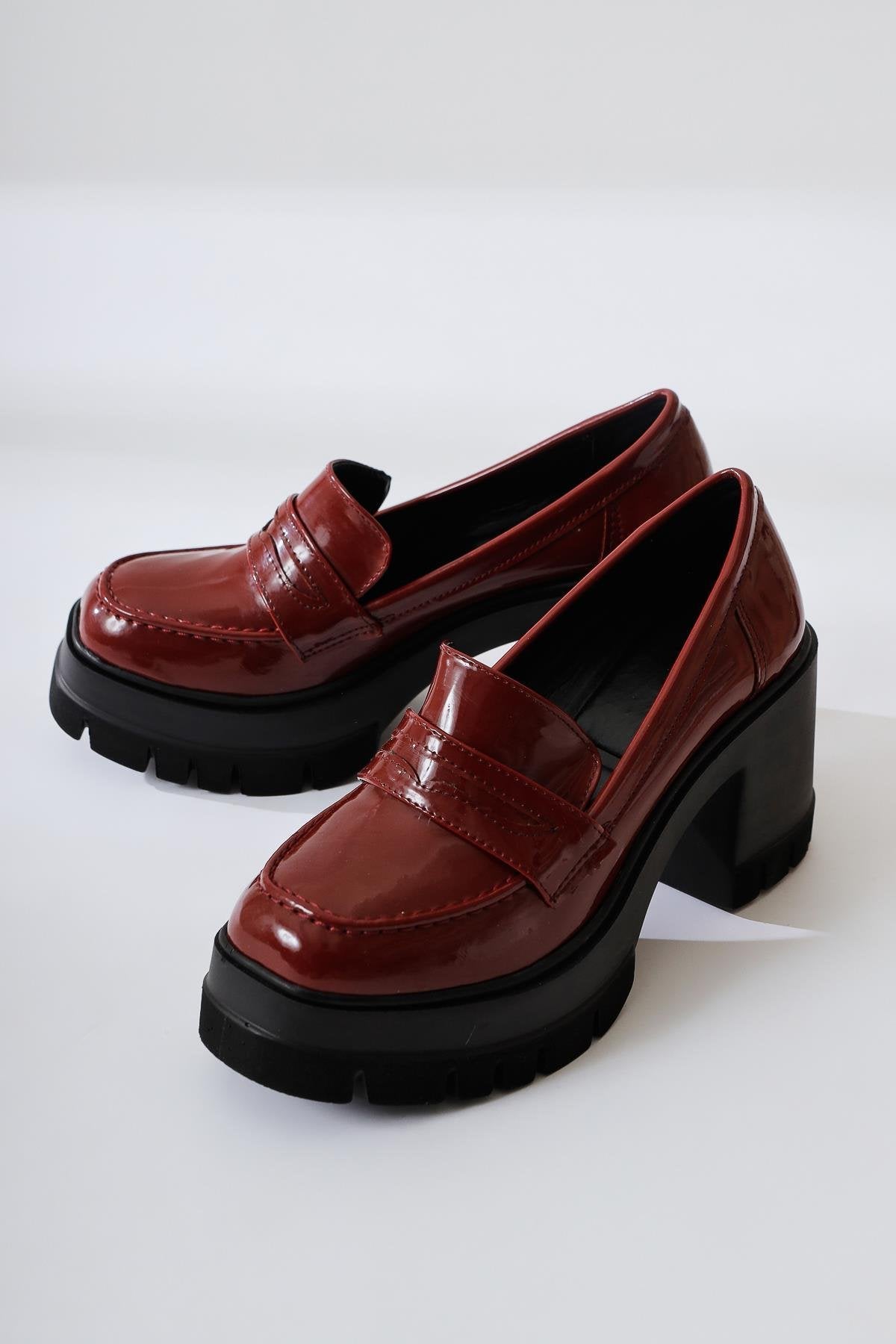 Majnor Bordo Rugan Platformlu Makosen Ayakkabı