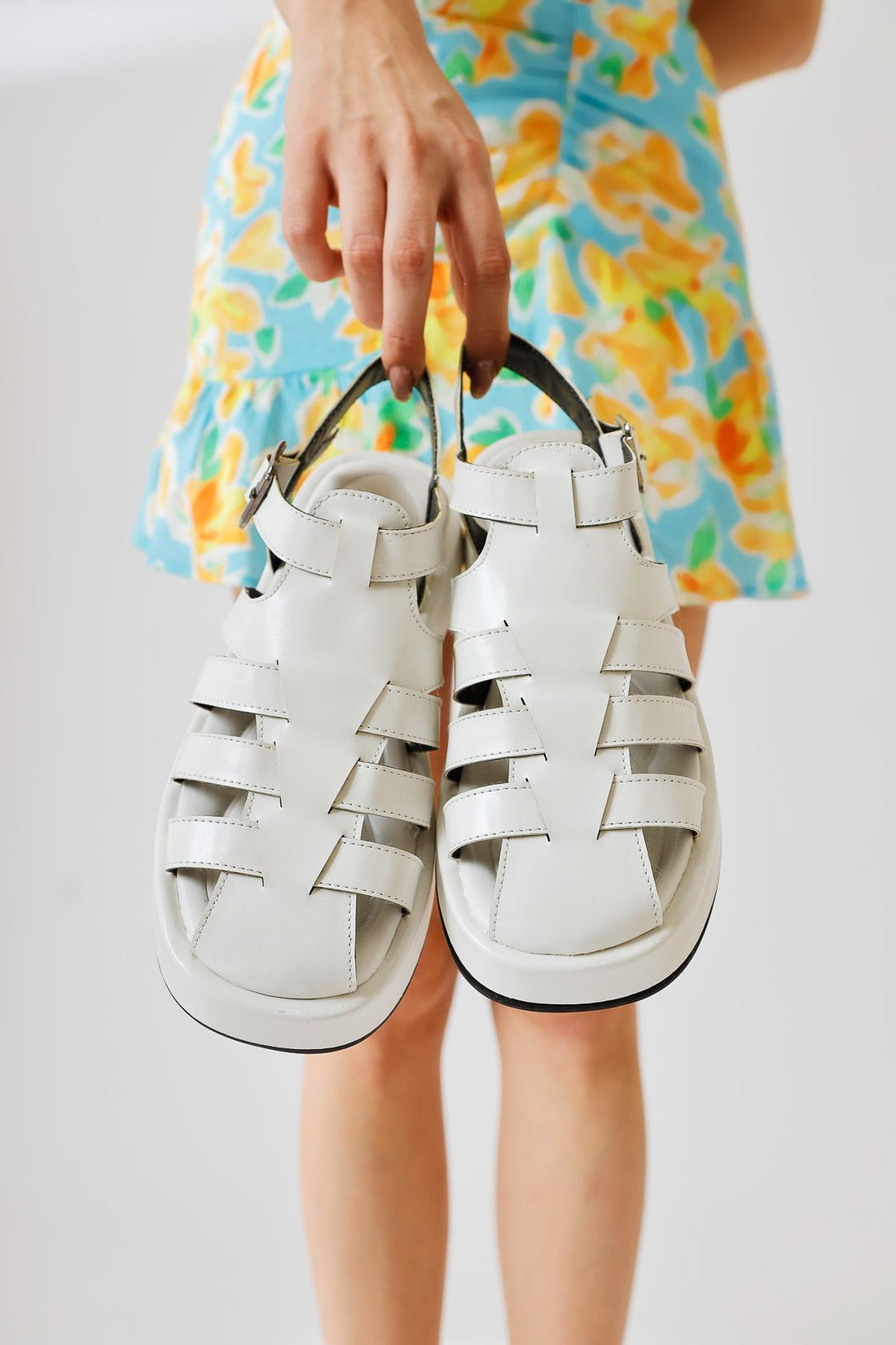 Merlin Altın Kırışık Rugan Bantlı Sandalet