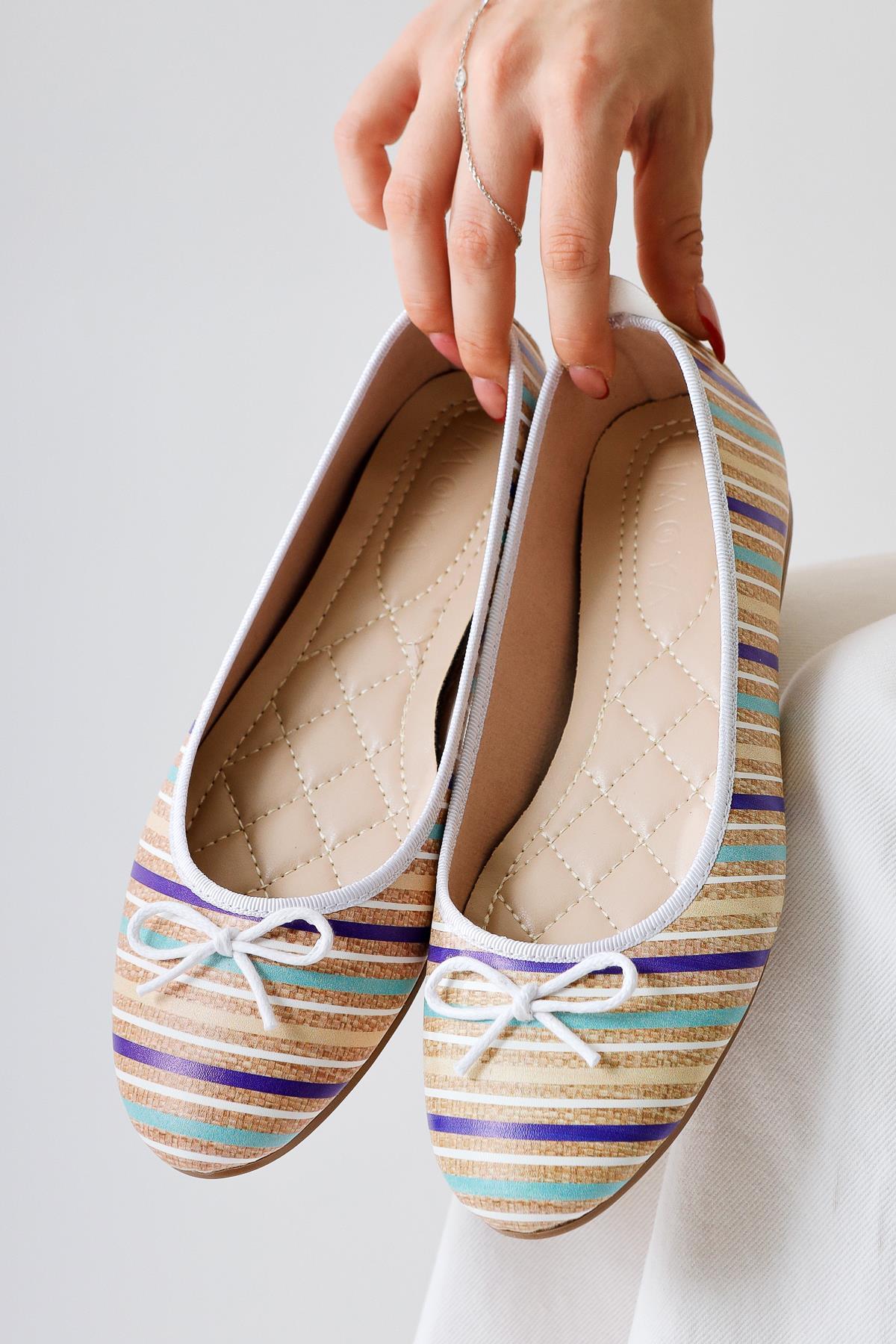 Melin Beyaz Çizgili Baskılı Fiyonk Detaylı Babet