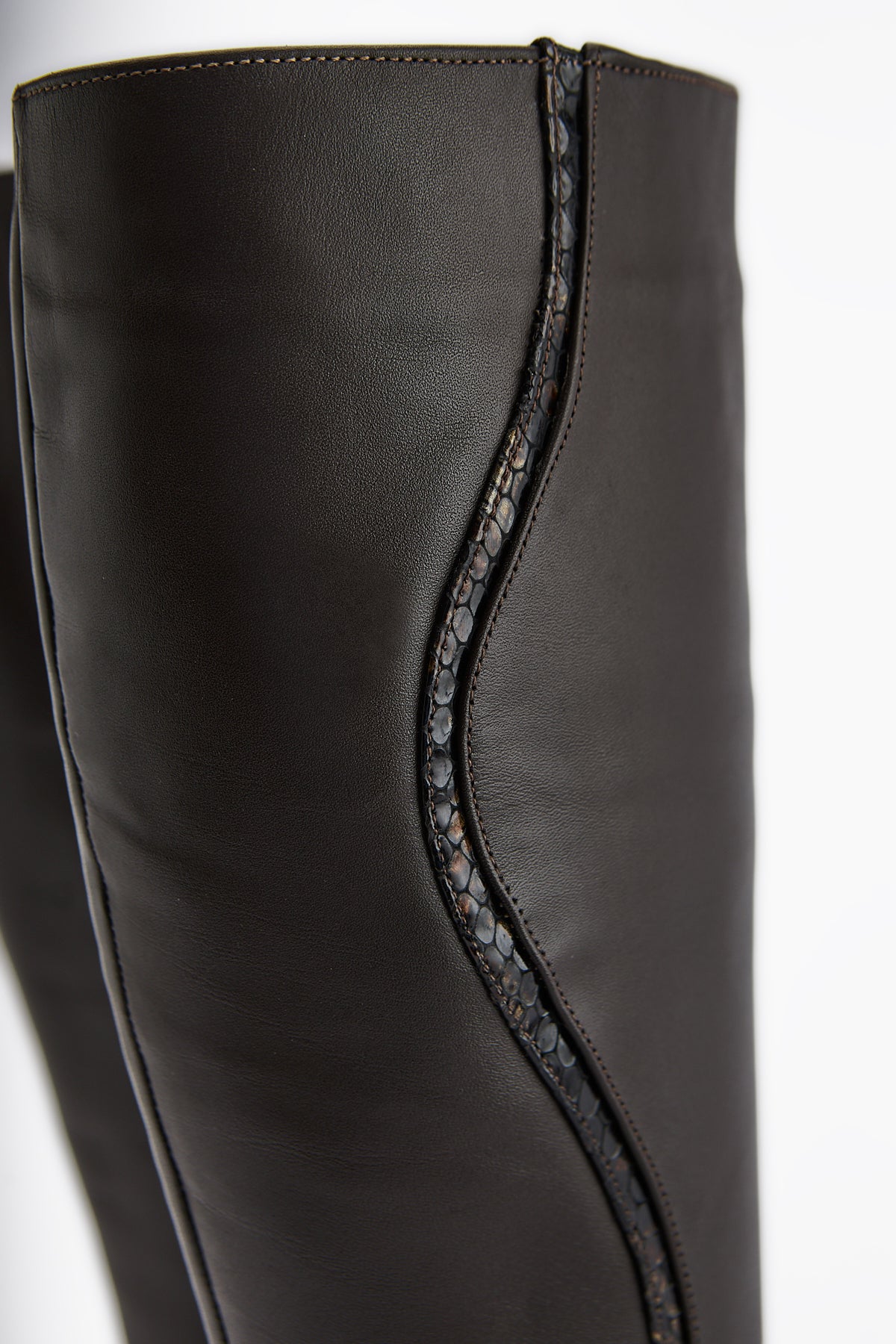 Kaylin Hakiki Deri Kahve Yılan Desenli Detaylı Kadın Topuklu Çizme