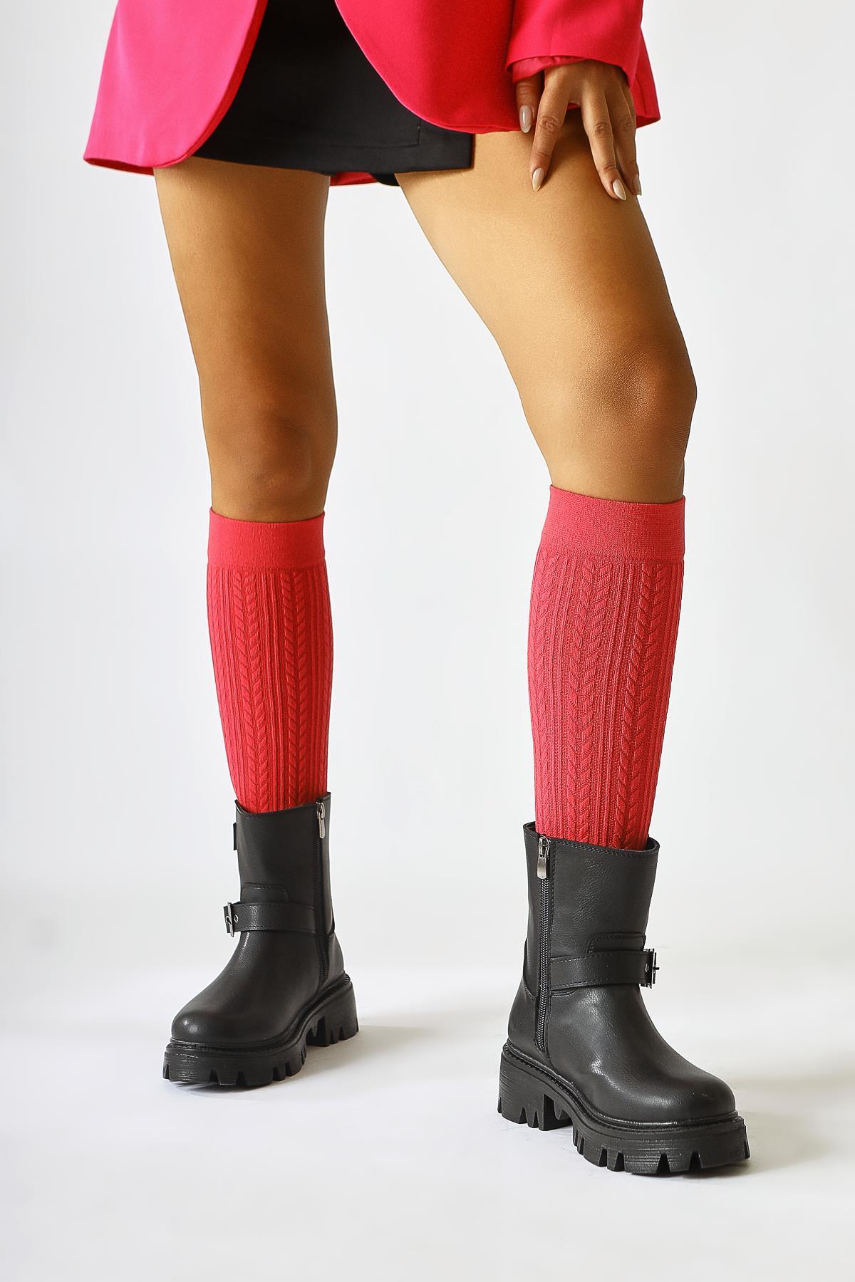 Veneta Siyah Kemer Detaylı Bot