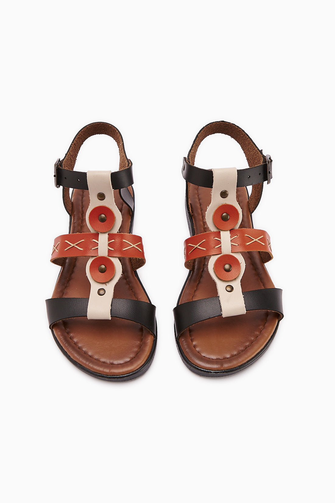 Hakiki Deri Hilana Siyah Zımba ve Dikiş Detaylı Sandalet