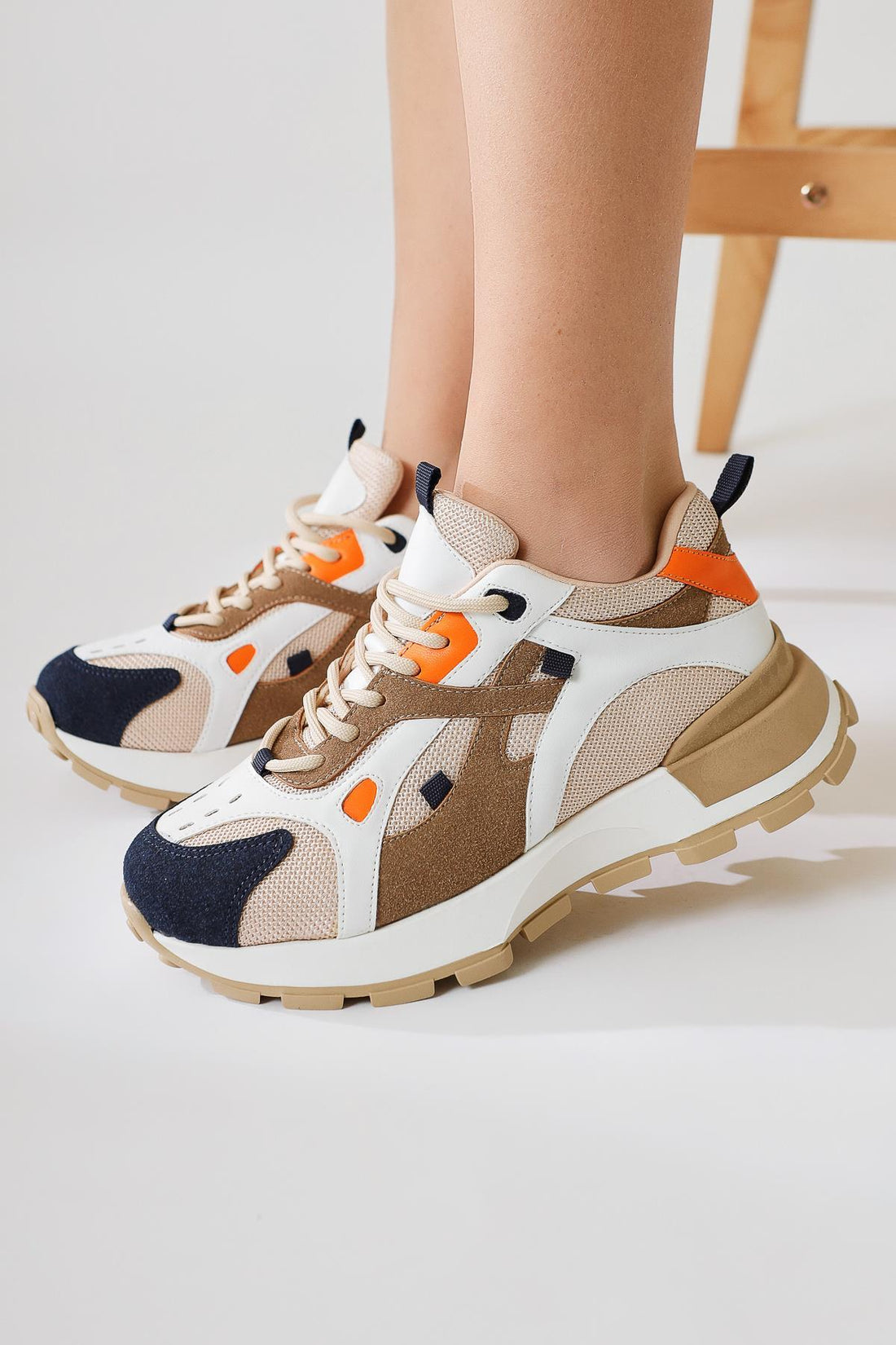 Siska Lacivert-Krem Bağcıklı Yüksek Taban Sneakers