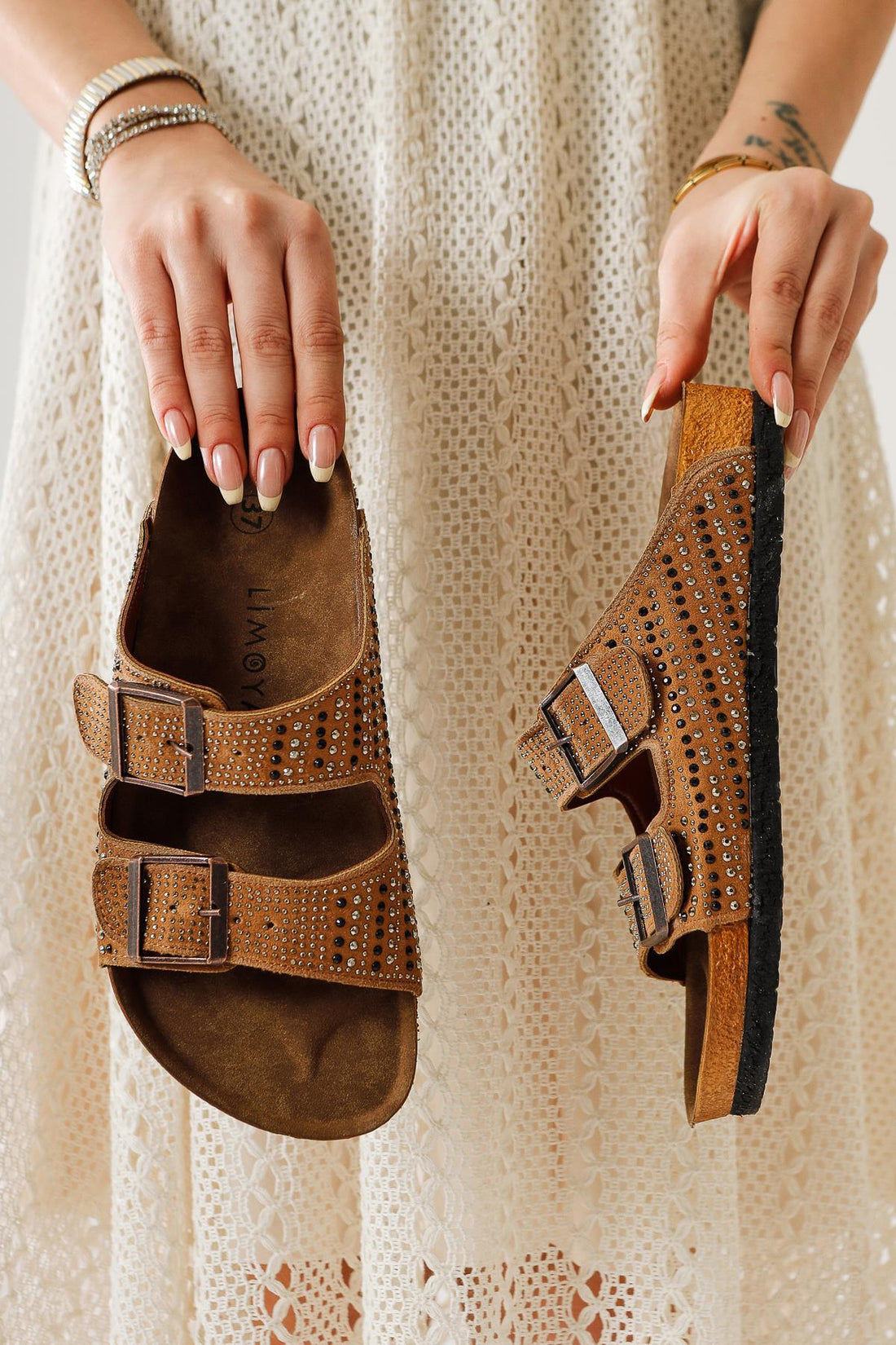 Aire Vizon Çift Bantlı Taş Detaylı Terlik