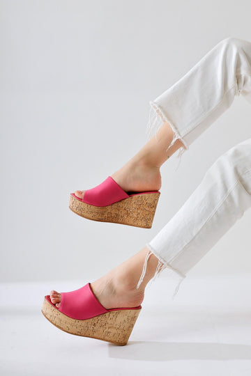 Riya Fuşya Kalın Mantar Tabanlı Terlik