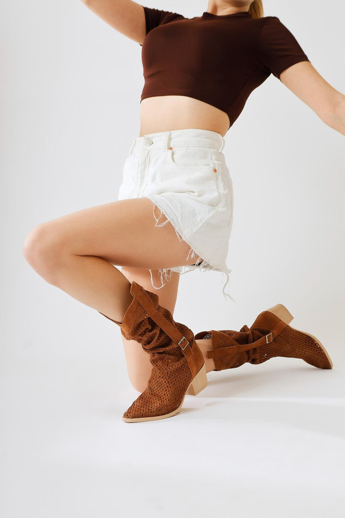 Orietta Taba Süet Lazer Kesim Körüklü Yazlık Çizme