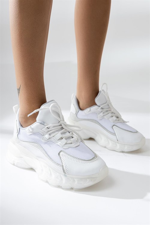 Jessamy Beyaz Kaplama Tabanlı Bağcıklı Sneakers