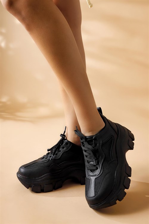 Lida Yüksek Tabanlı Tekstil Detaylı Siyah Sneakers