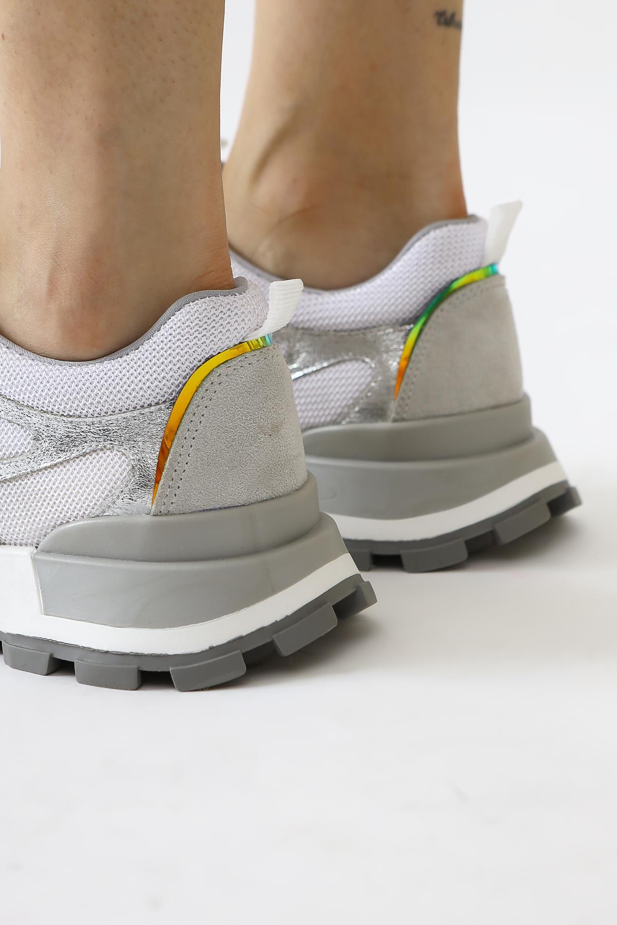 Netta Beyaz File Detaylı Bağcıklı Sneakers