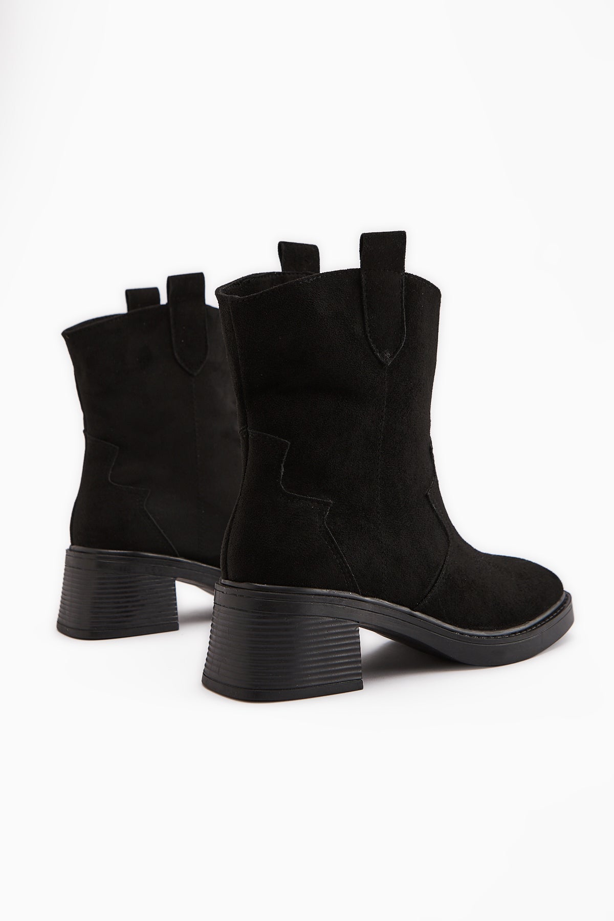 Mindra Siyah Süet Nakışlı Kadın Bot