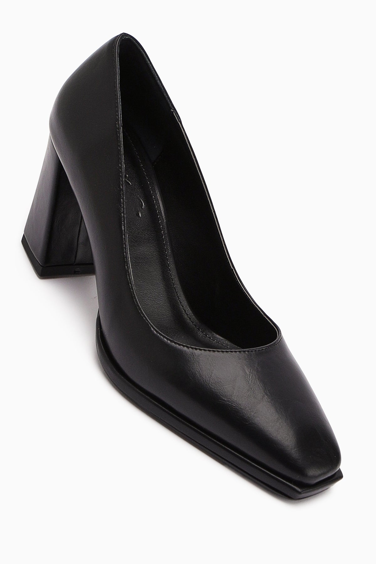 Doriana Siyah Küt Burunlu Kadın Topuklu Ayakkabı