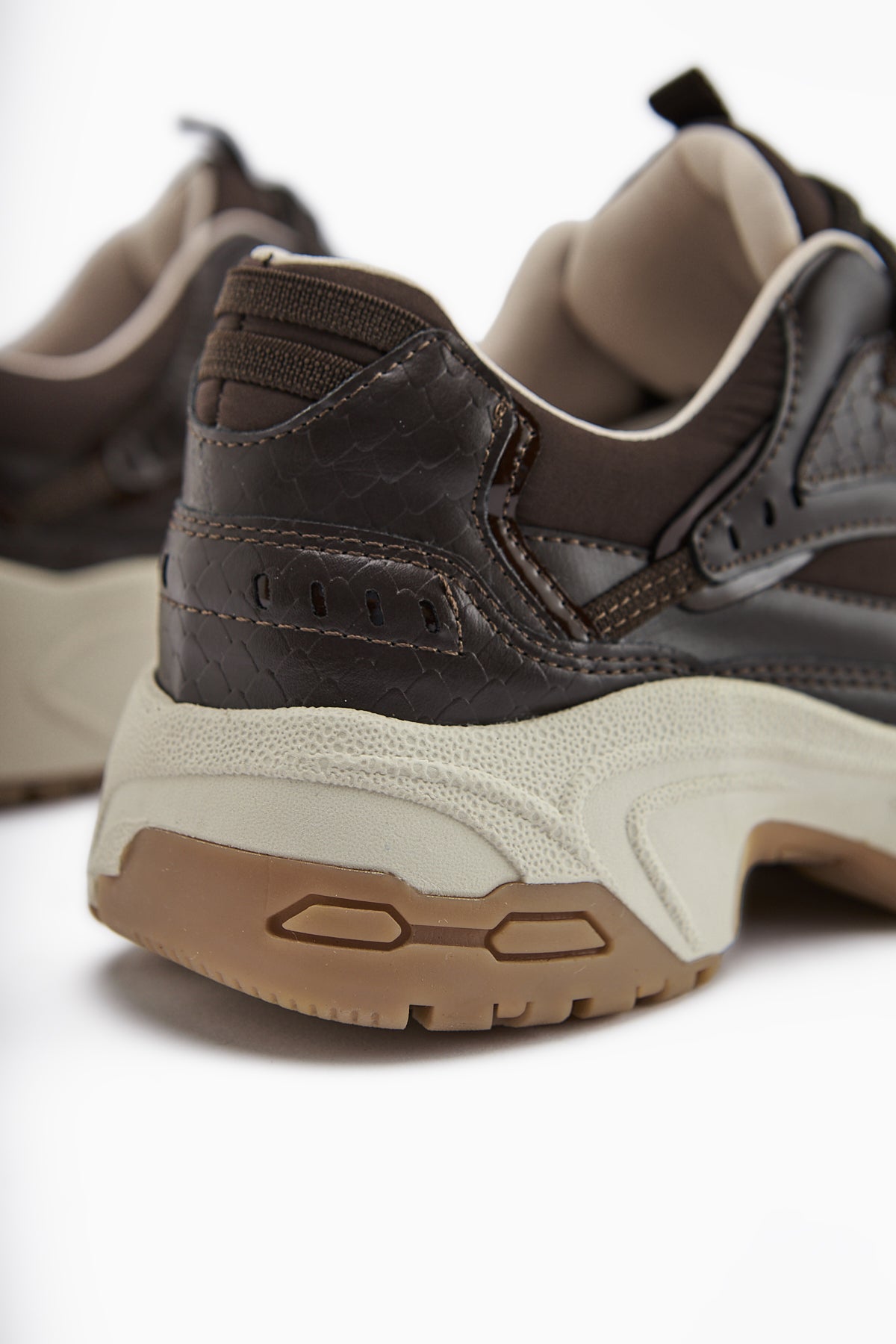 Caisa Kahve Tekstil Detaylı Bağcıklı Kadın Sneakers