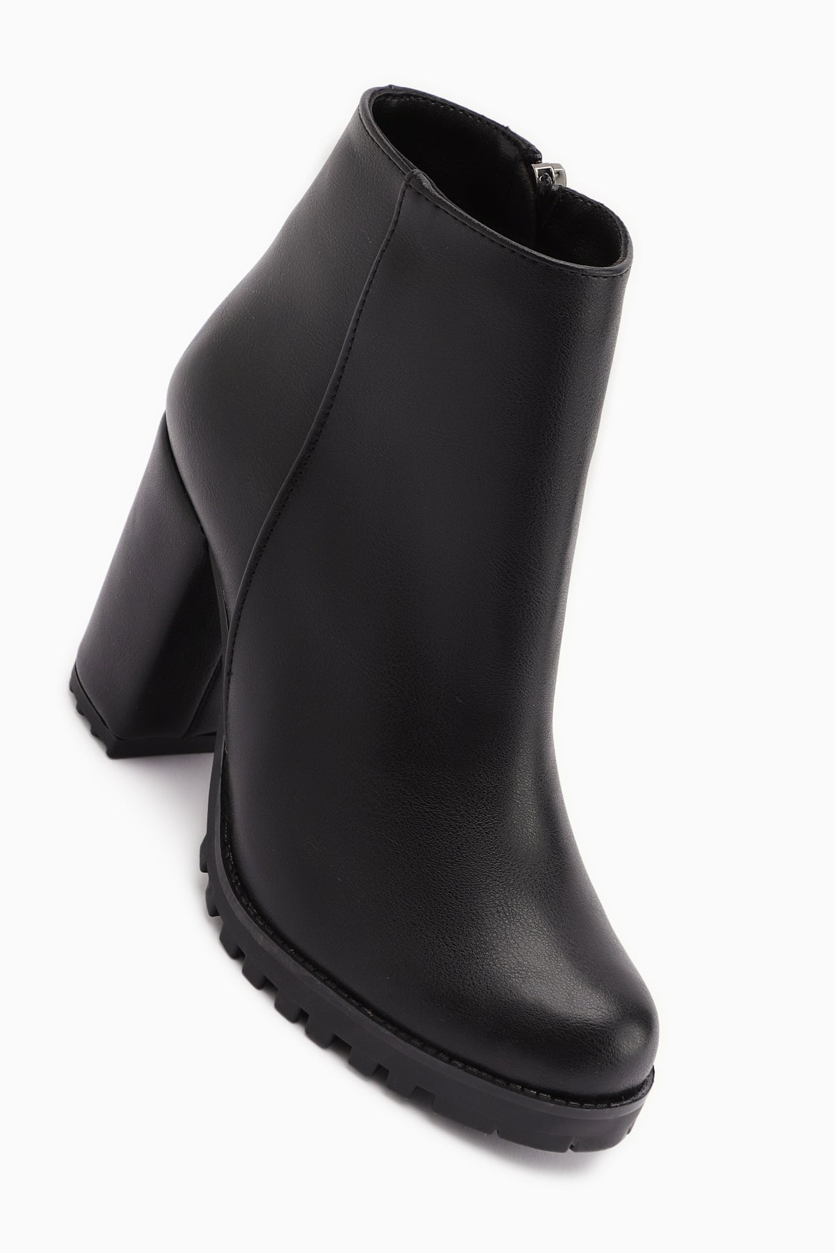 Bahiya Siyah Oval Burunlu Fermuarlı Topuklu Bot