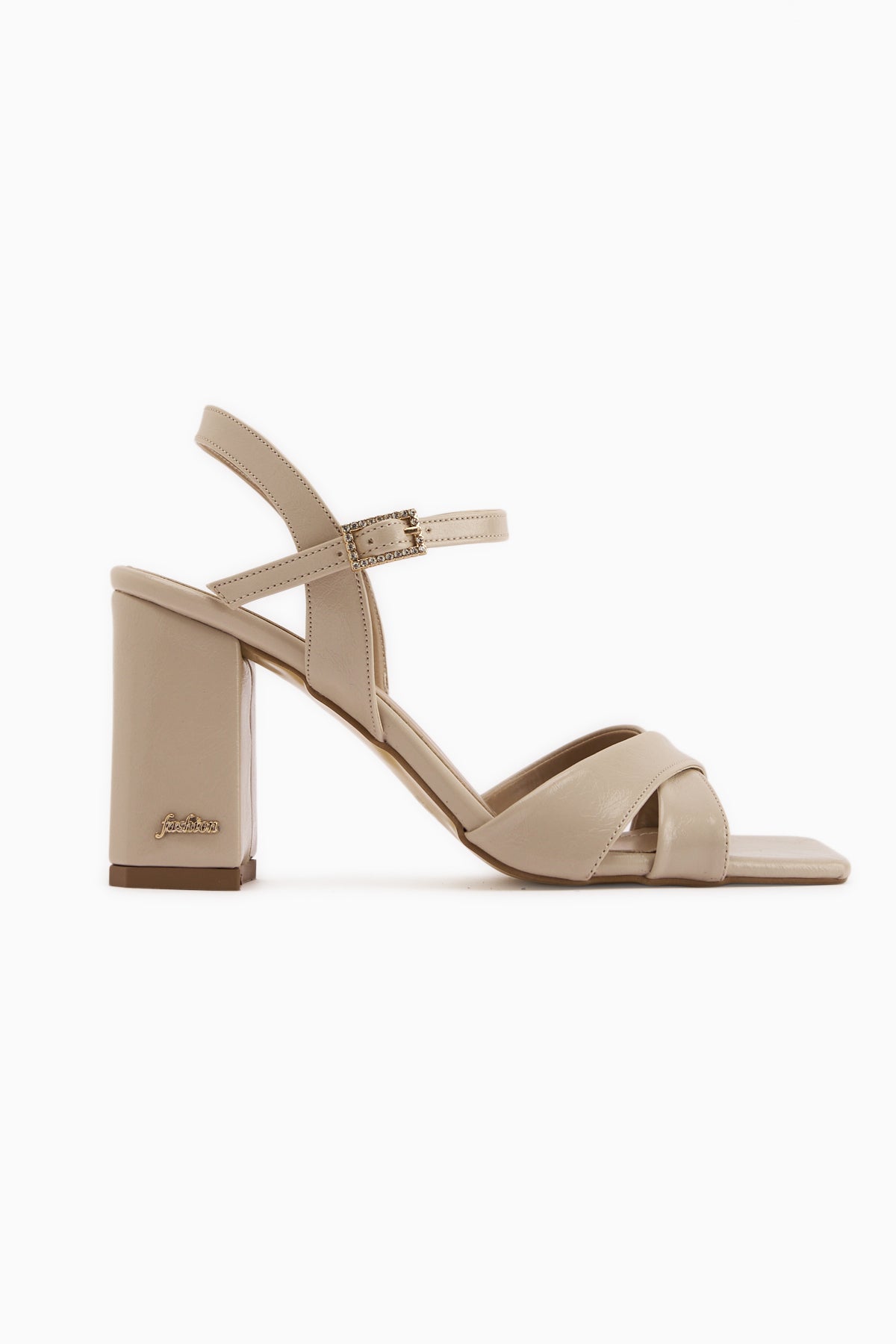 Lean Bej Çapraz Bantlı Kalın Topuklu Kadın Sandalet