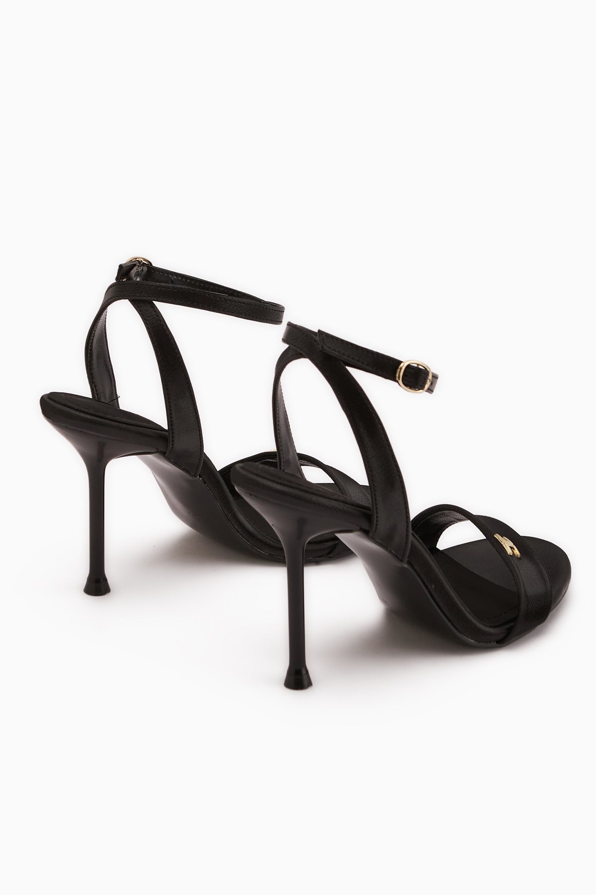 Jamila Siyah Bilekten Bağlamalı İnce Topuklu Kadın Ayakkabı