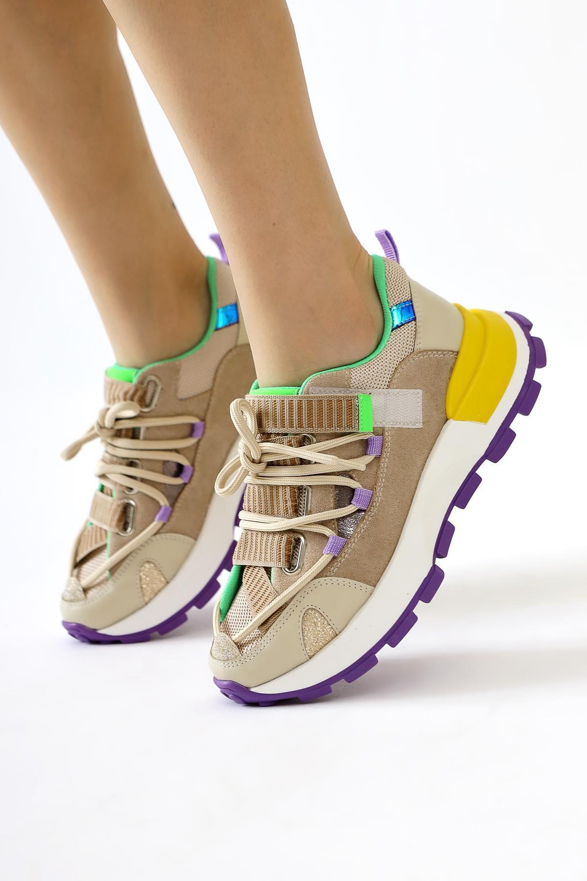 Nely Bej Asimetrik Bağcıklı Sneakers