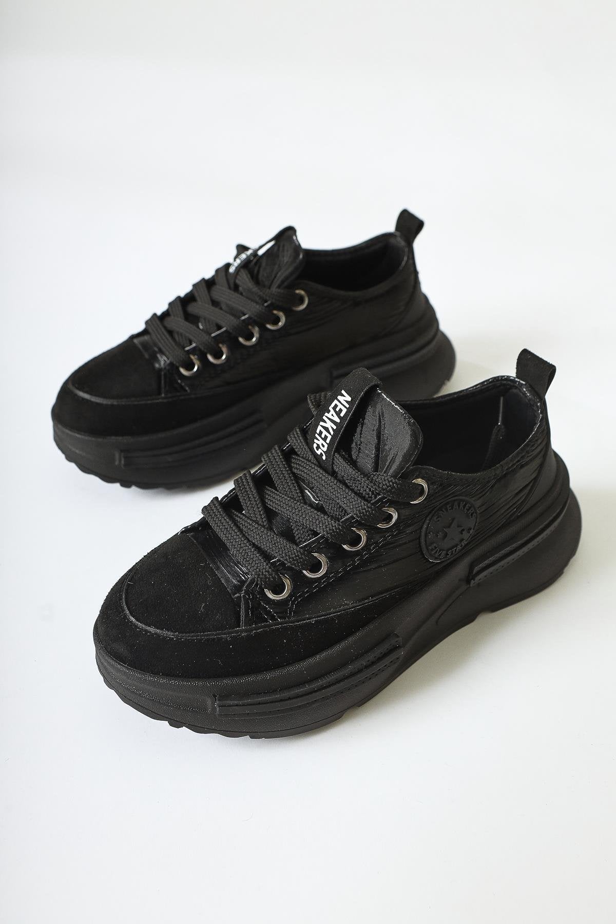 Ancy Siyah Paraşüt Kumaş Yıldız Patchli Sneakers