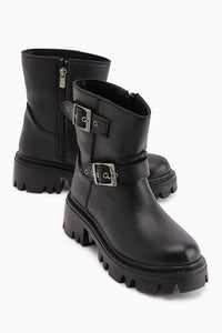 Veneta Siyah Kemer Detaylı Bot