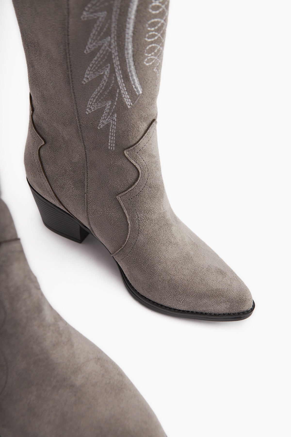 Hero Gri Süet Nakışlı Kovboy Çizme