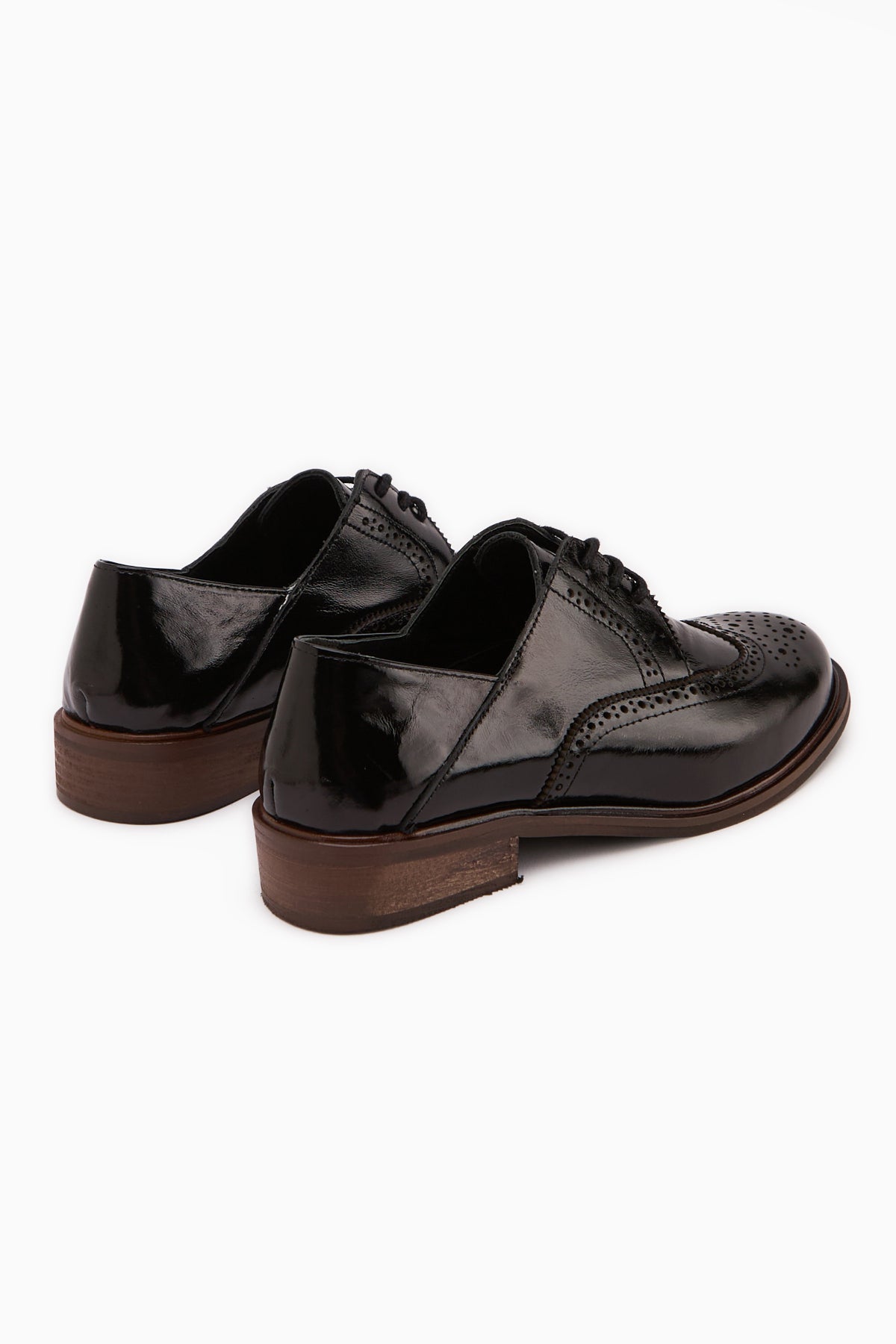 Dena Hakiki Deri Siyah Rugan Bağcıklı Brogue Oxford Kadın Ayakkabı