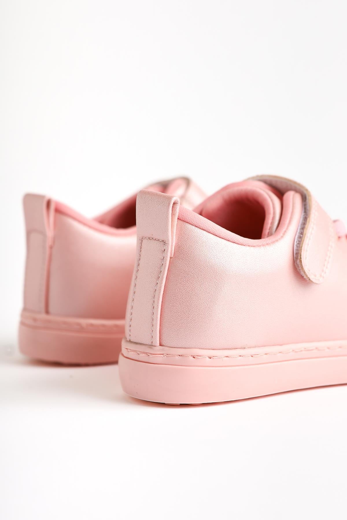 Daisy Pura Bağcıklı Cırtcırt Detaylı Bebe Spor Ayakkabı