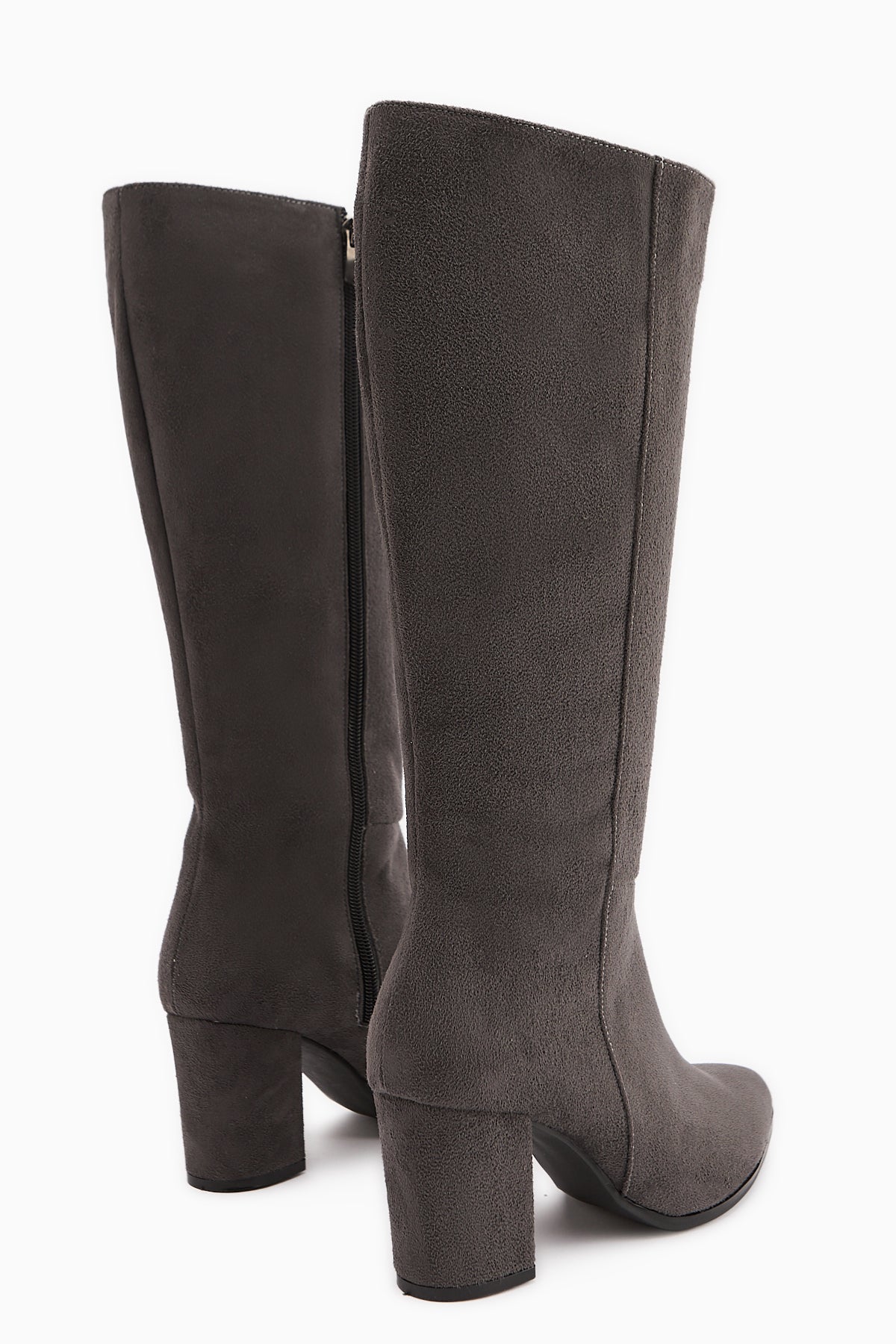 Tatum Gri Sivri Burunlu Orta Topuklu Çizme