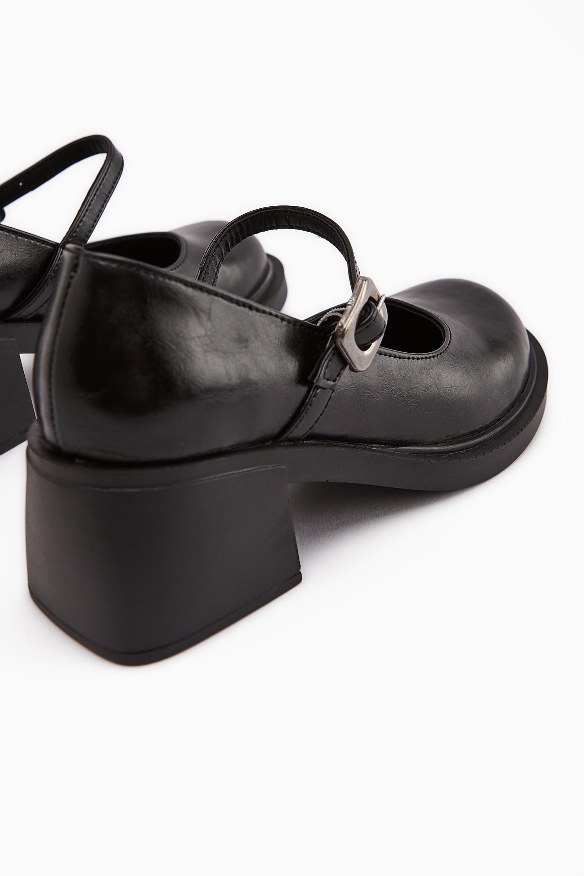 Mirka Siyah Bantlı Kadın Loafer Ayakkabı