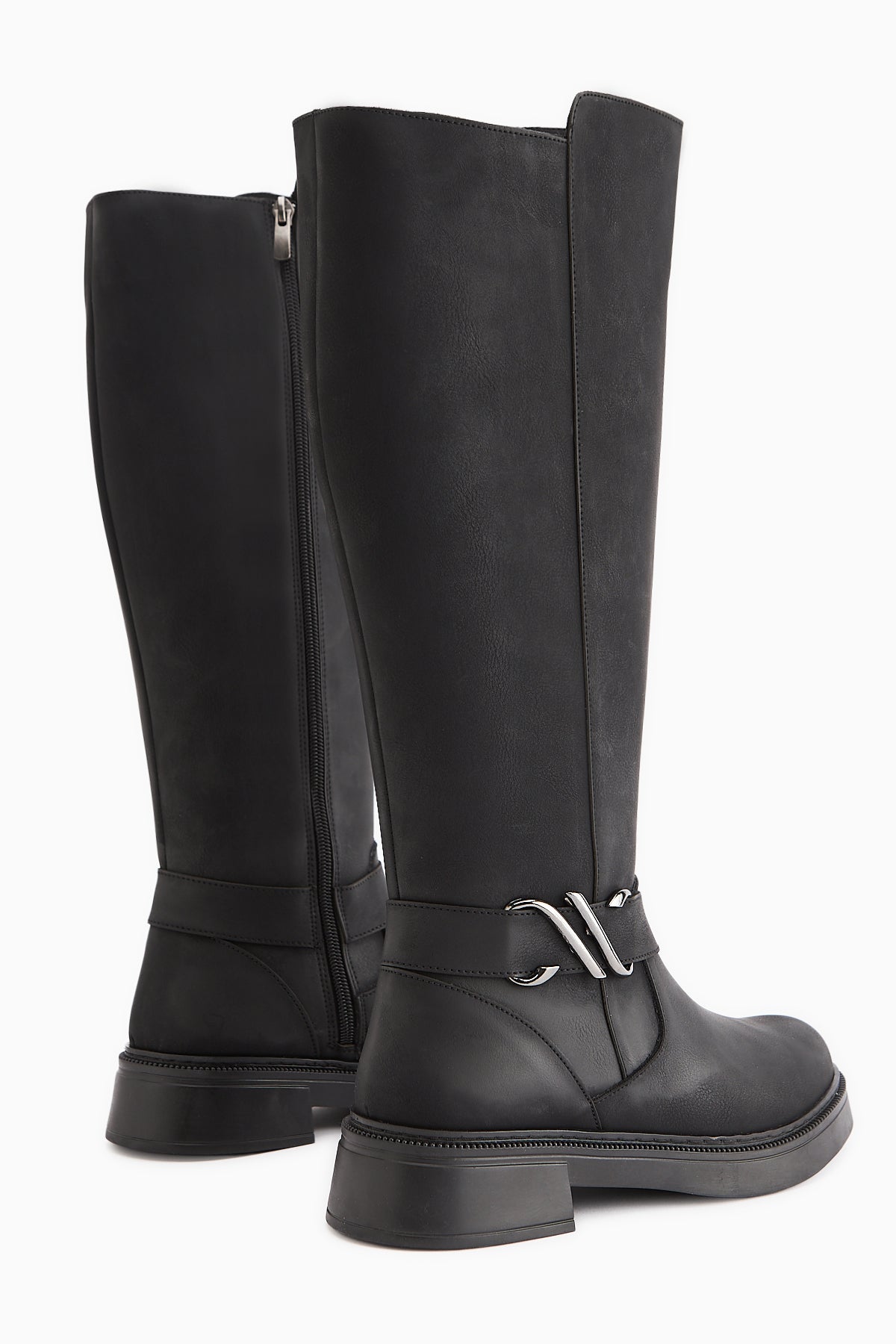 Birgita Siyah Toka Detaylı Fermuarlı Çizme