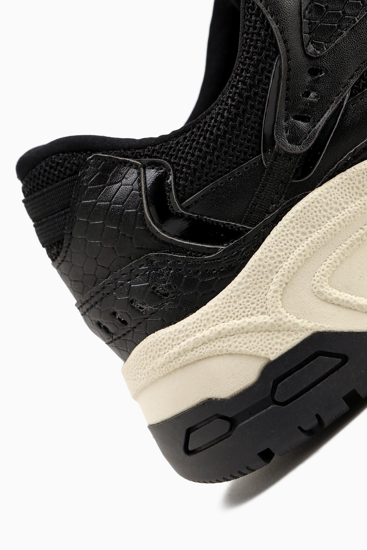Caisa Siyah Tekstil Detaylı Bağcıklı Kadın Sneakers