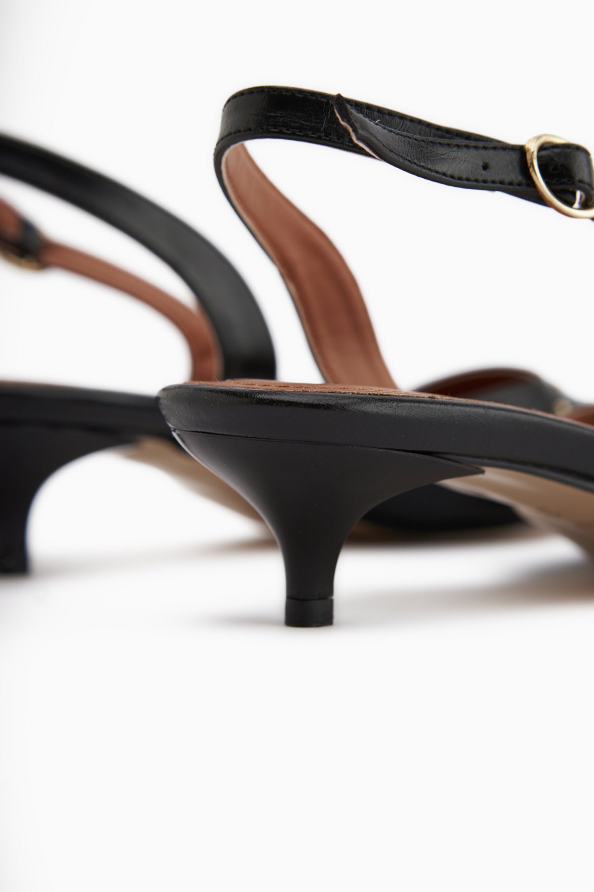 Marica Siyah Troklu Kısa Topuklu Kadın Ayakkabı