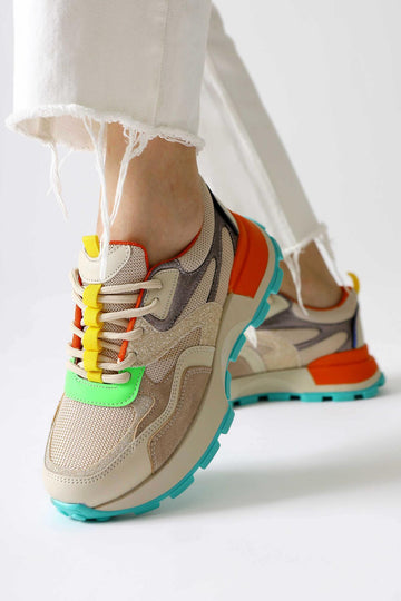 Netta Çok Renkli (Turuncu) File Detaylı Bağcıklı Sneakers