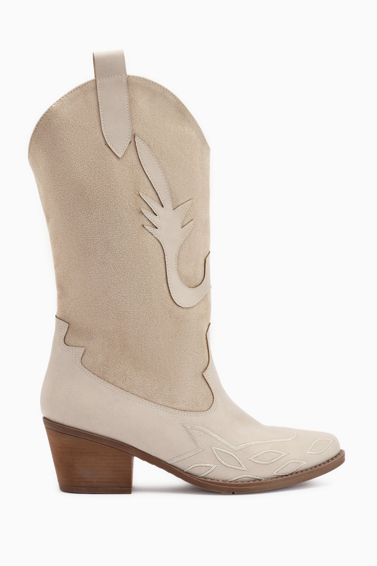 Maily Bej Süet Detaylı Nakışlı Sivri Burunlu Western Bot