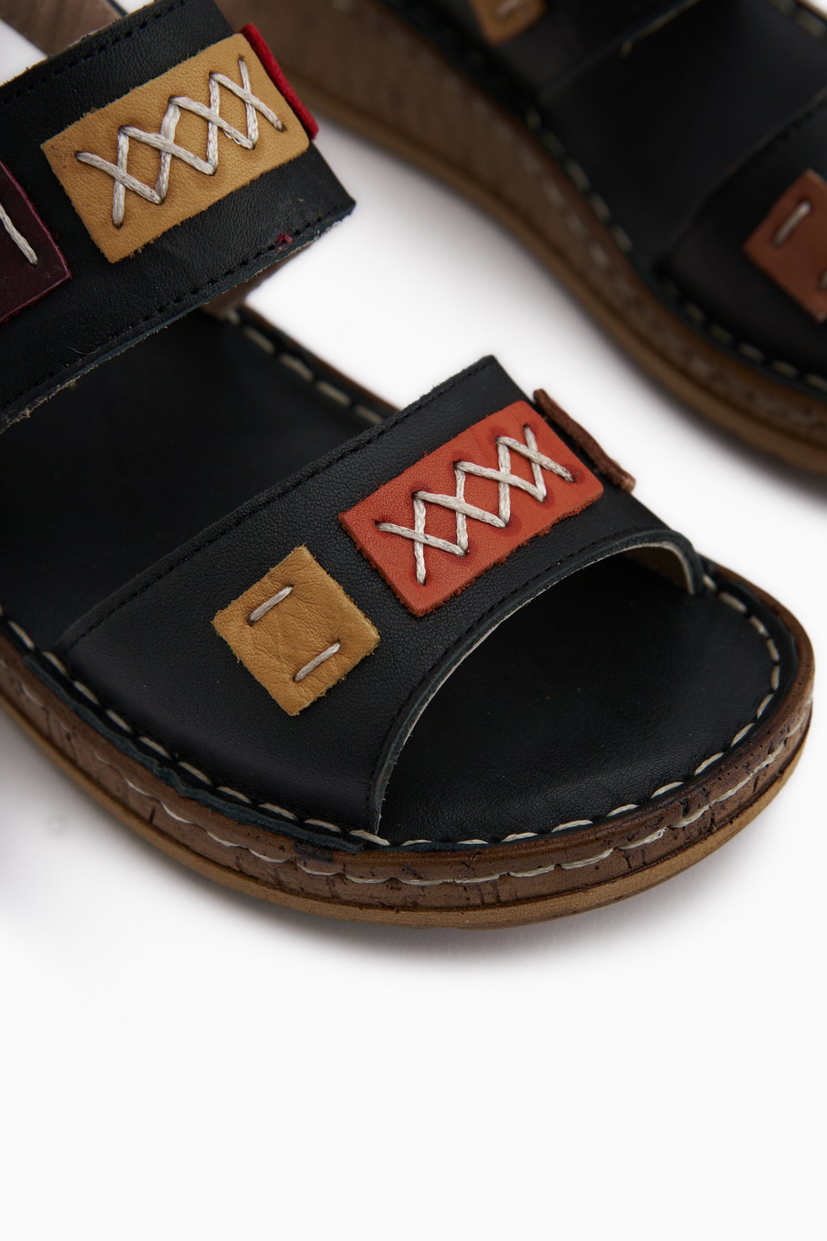 Loreta Hakiki Deri Siyah Çift Bantlı Kadın Sandalet