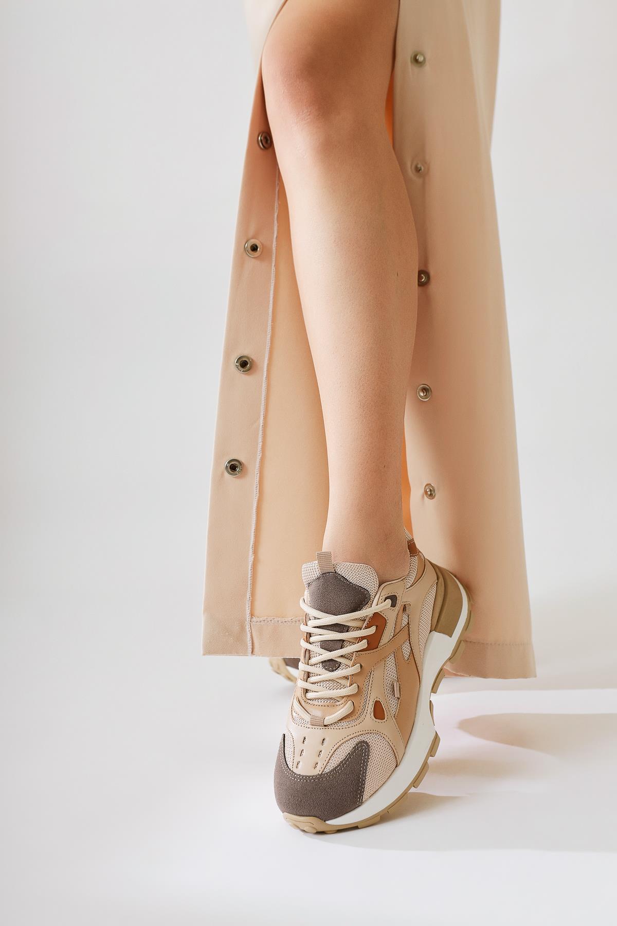 Siska Bej-Kahve Bağcıklı Yüksek Taban Sneakers