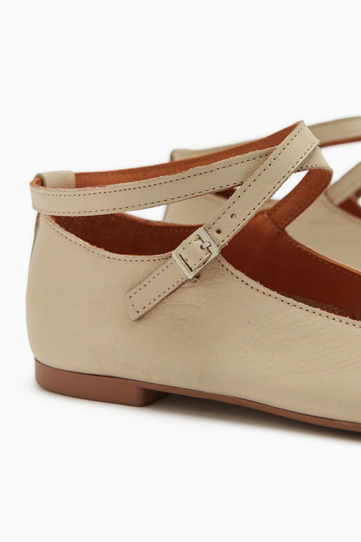 Ameli Hakiki Deri Bej Çapraz Bantlı Balerin Kadın Ayakkabısı