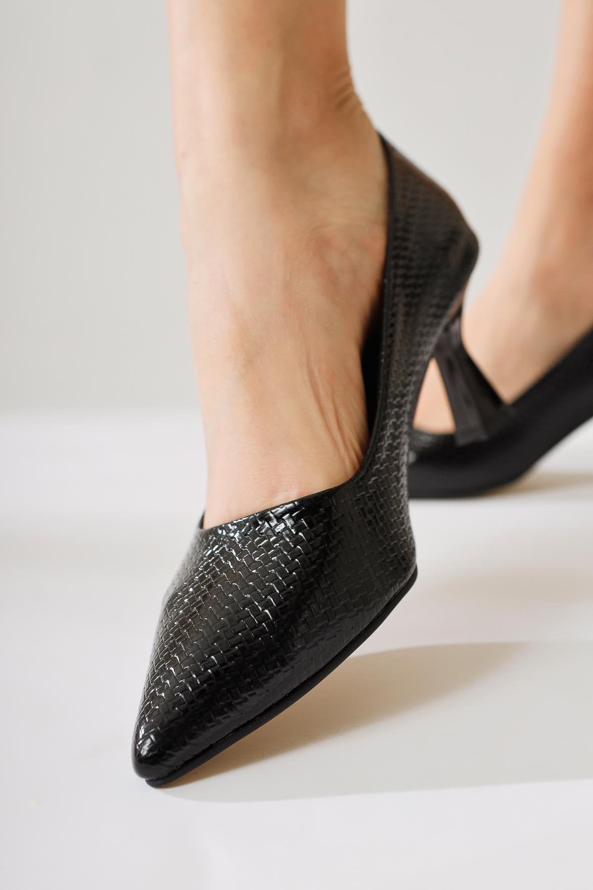 Dorothe Siyah Desenli Kadeh Topuk Stiletto