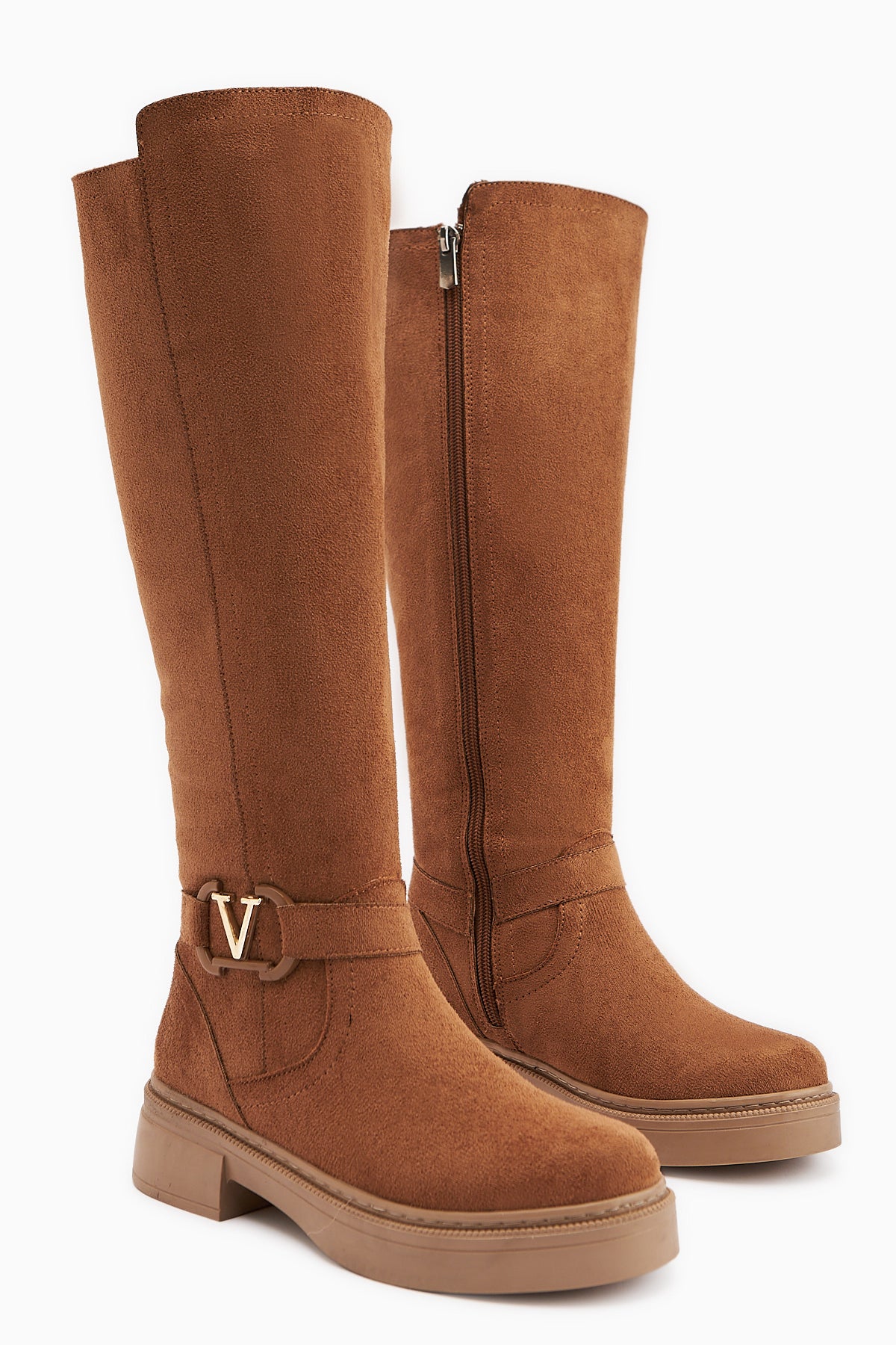 Ginan Taba Süet Toka Detaylı Kısa Topuklu Fermuarlı Çizme