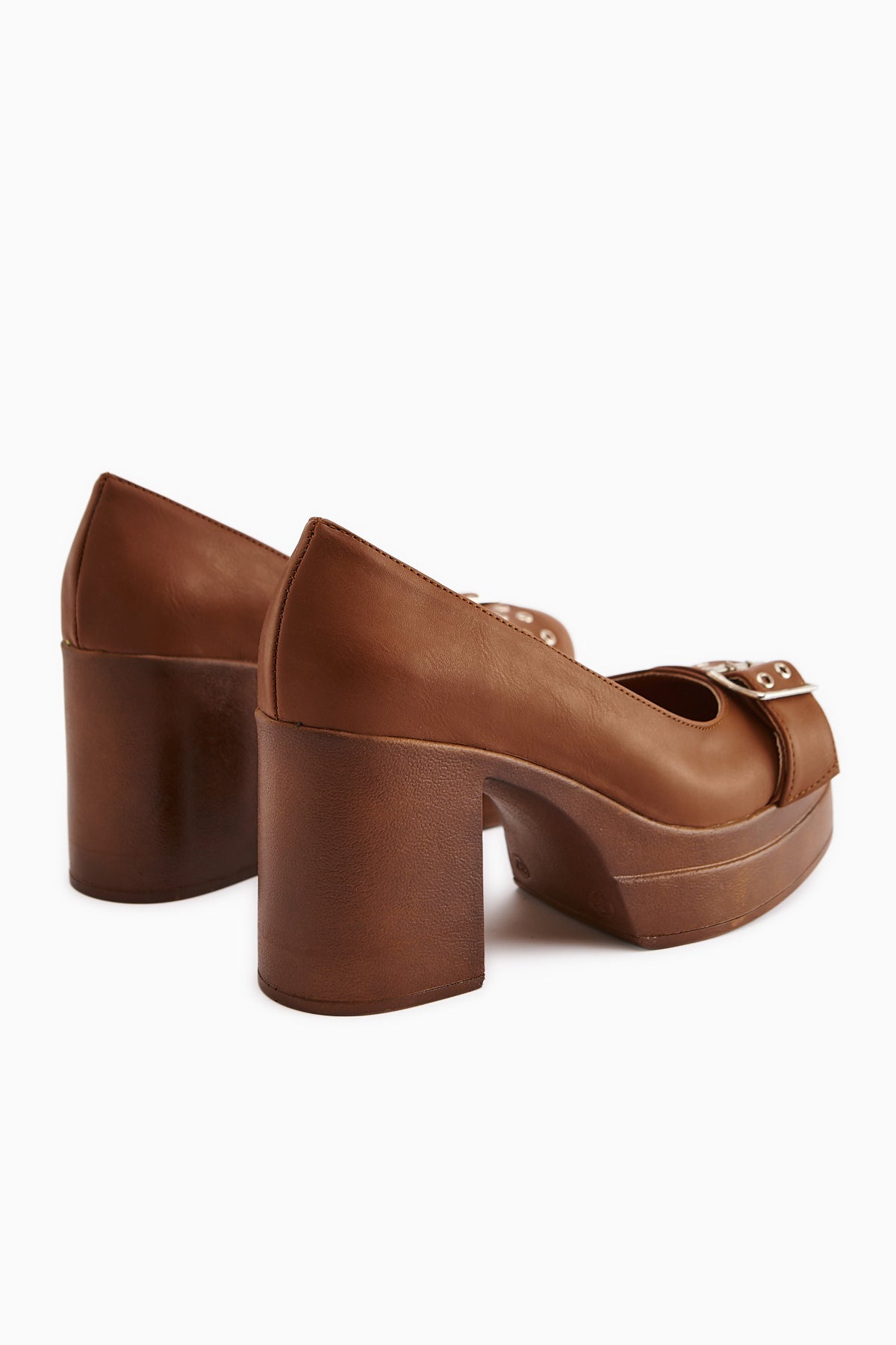 Salin Taba Kemer Detaylı Dekolteli Topuklu Günlük Ayakkabı