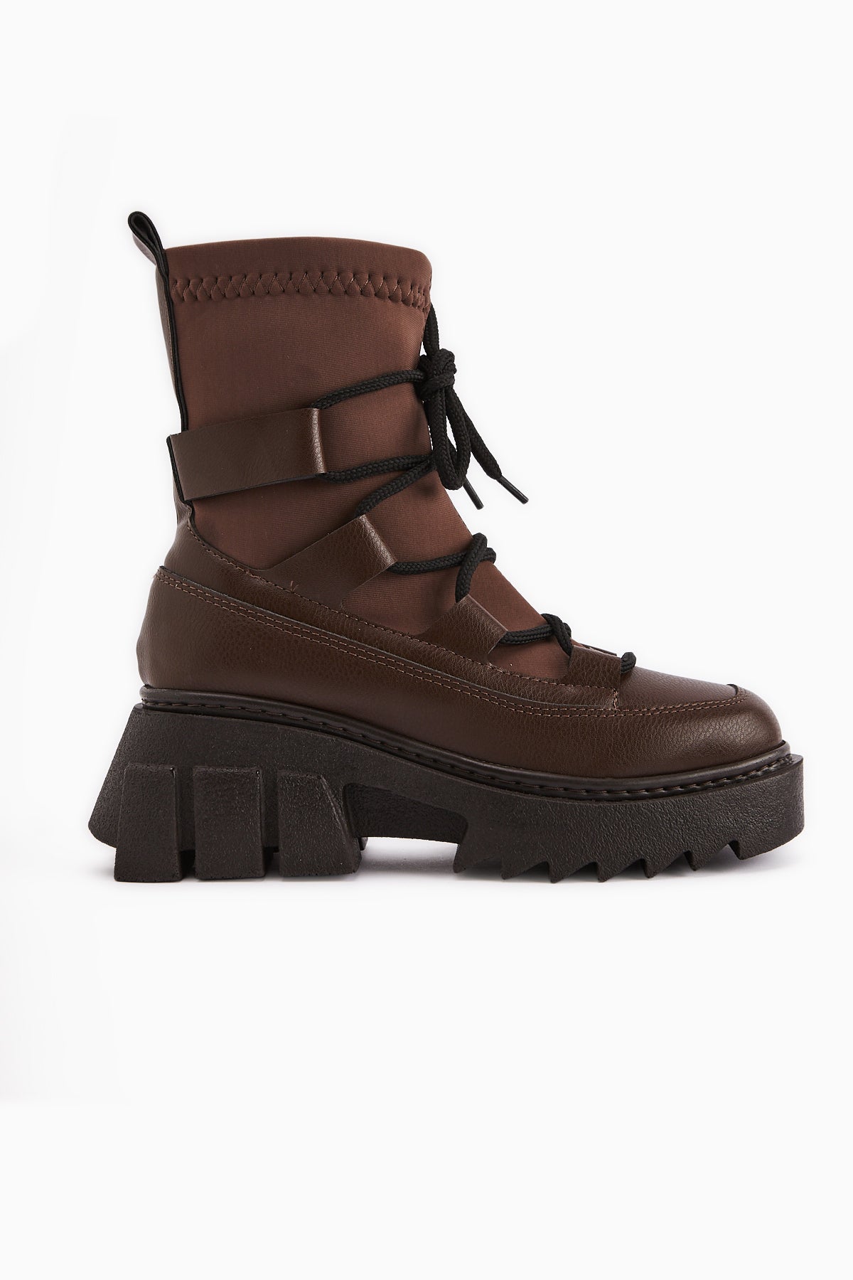 Casey Kahve Kalın Tabanlı Bağcıklı Kadın Bot