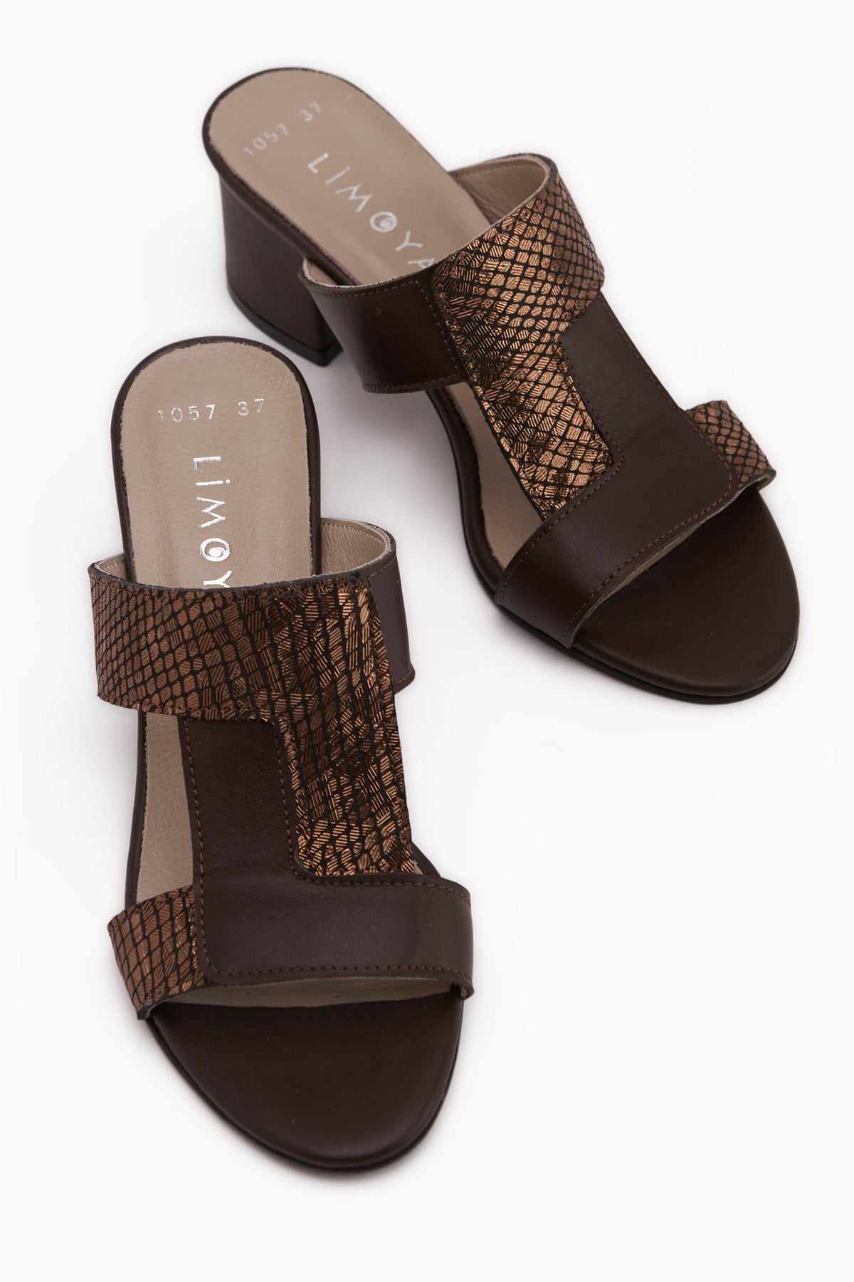 Helly Hakiki Deri Kahverengi Yılan Desenli Topuklu Kadın Terlik