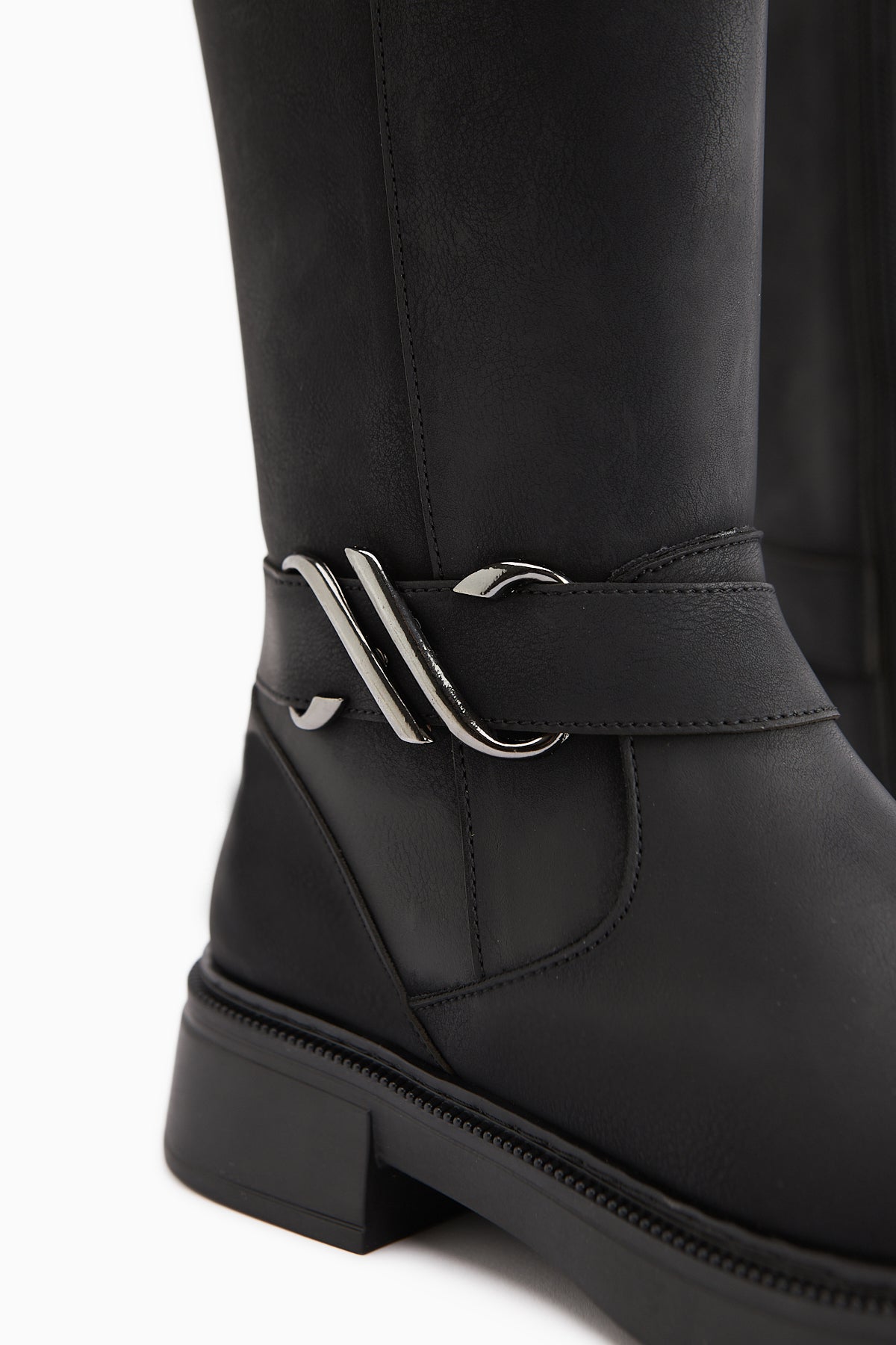 Birgita Siyah Toka Detaylı Fermuarlı Çizme