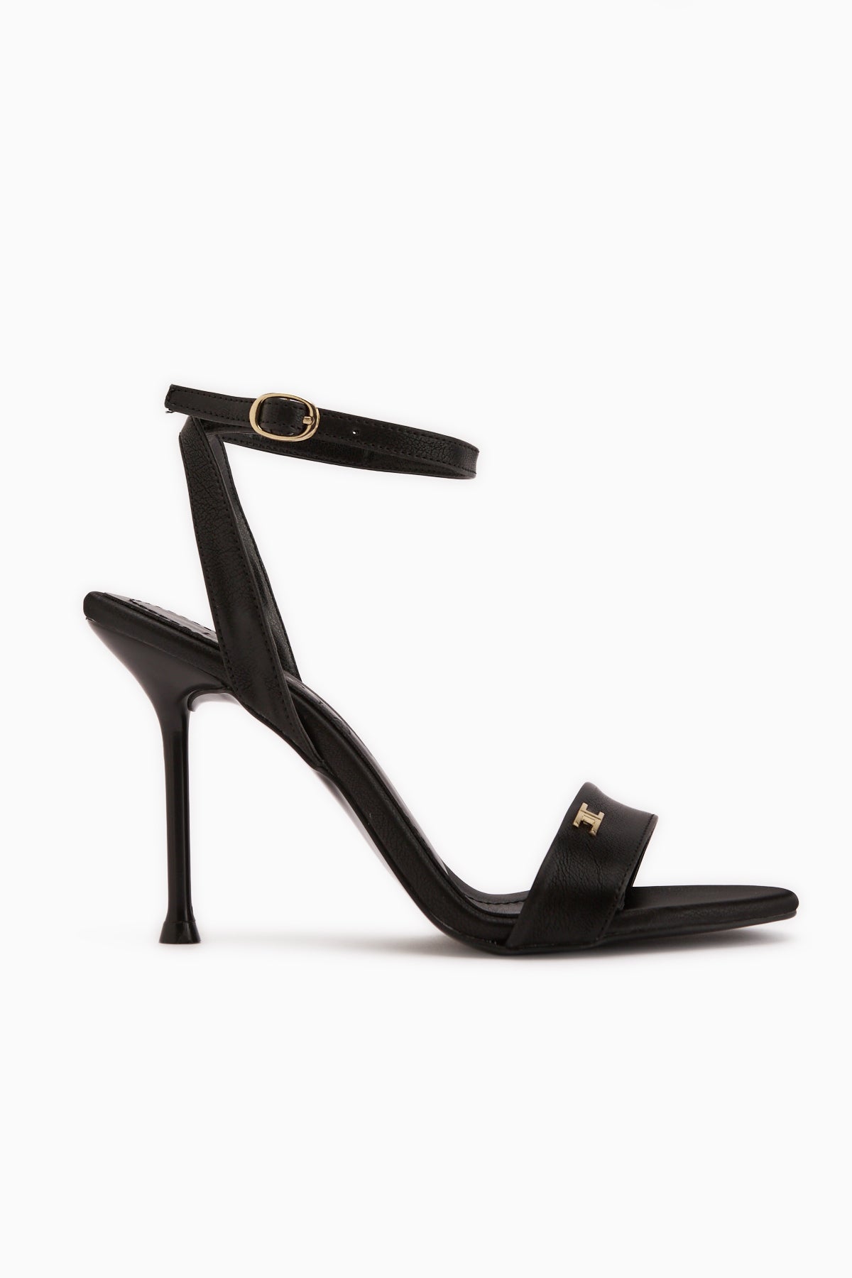 Jamila Siyah Bilekten Bağlamalı İnce Topuklu Kadın Ayakkabı