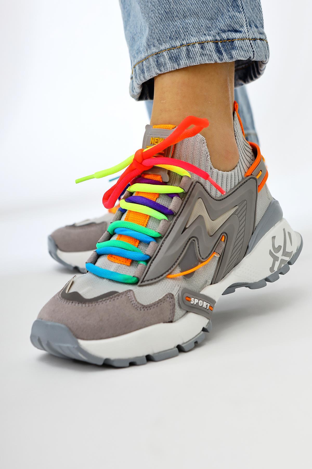 Anabell Gri Triko Süet Detaylı Renkli Bağcıklı Kadın Sneakers