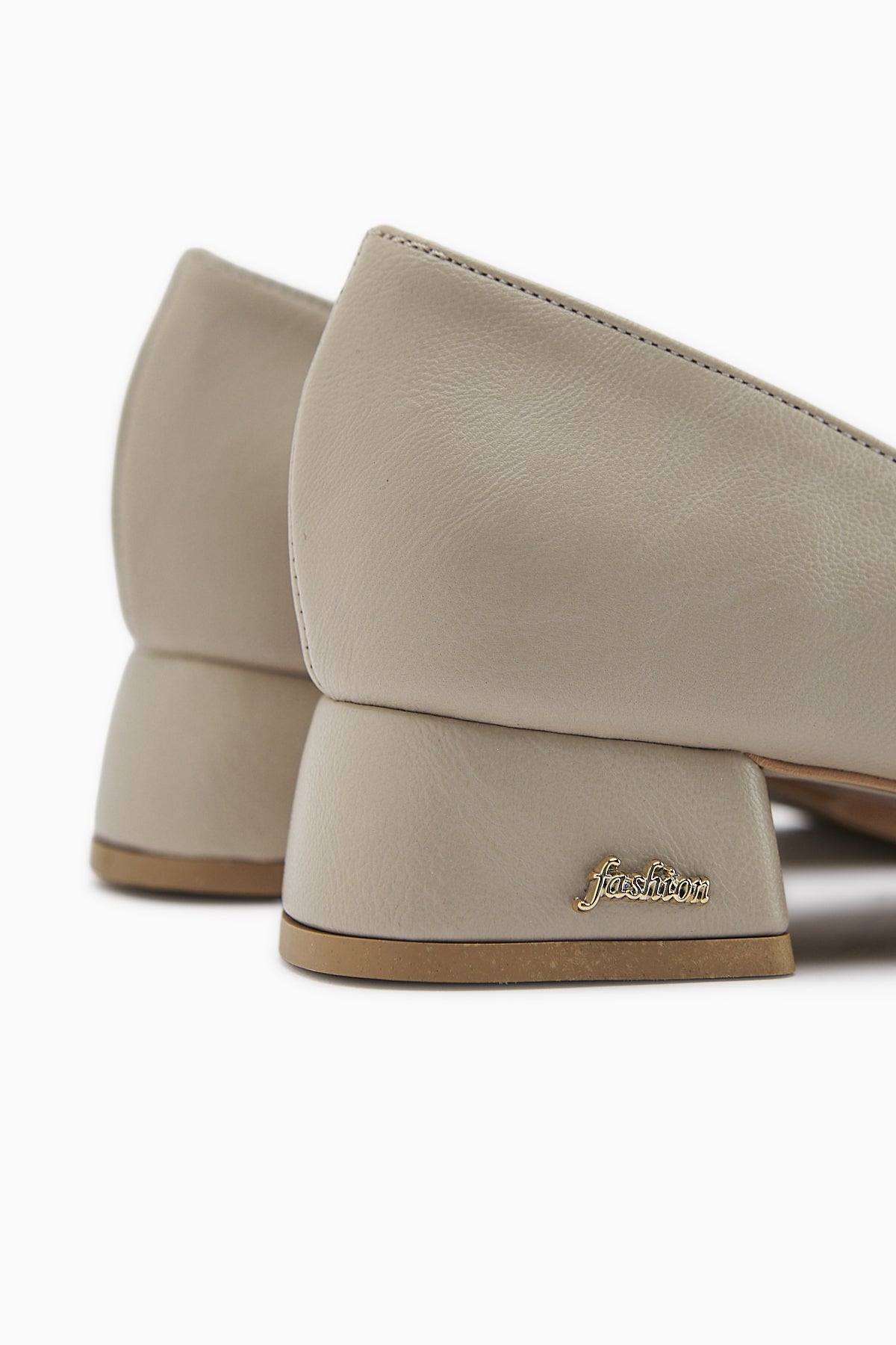 Gresa Bej Tokalı Kısa Topuklu Kadın Ayakkabı