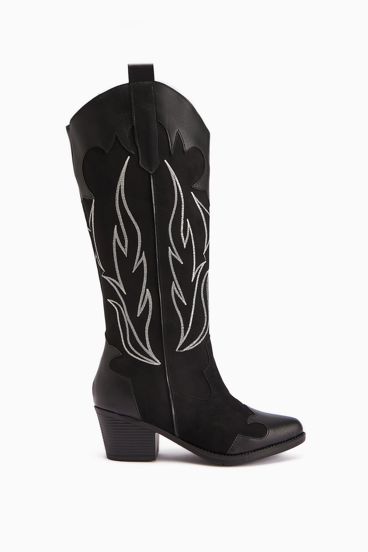 Bahar Siyah Süet Nakışlı Deri Detaylı Topuklu Western Çizme