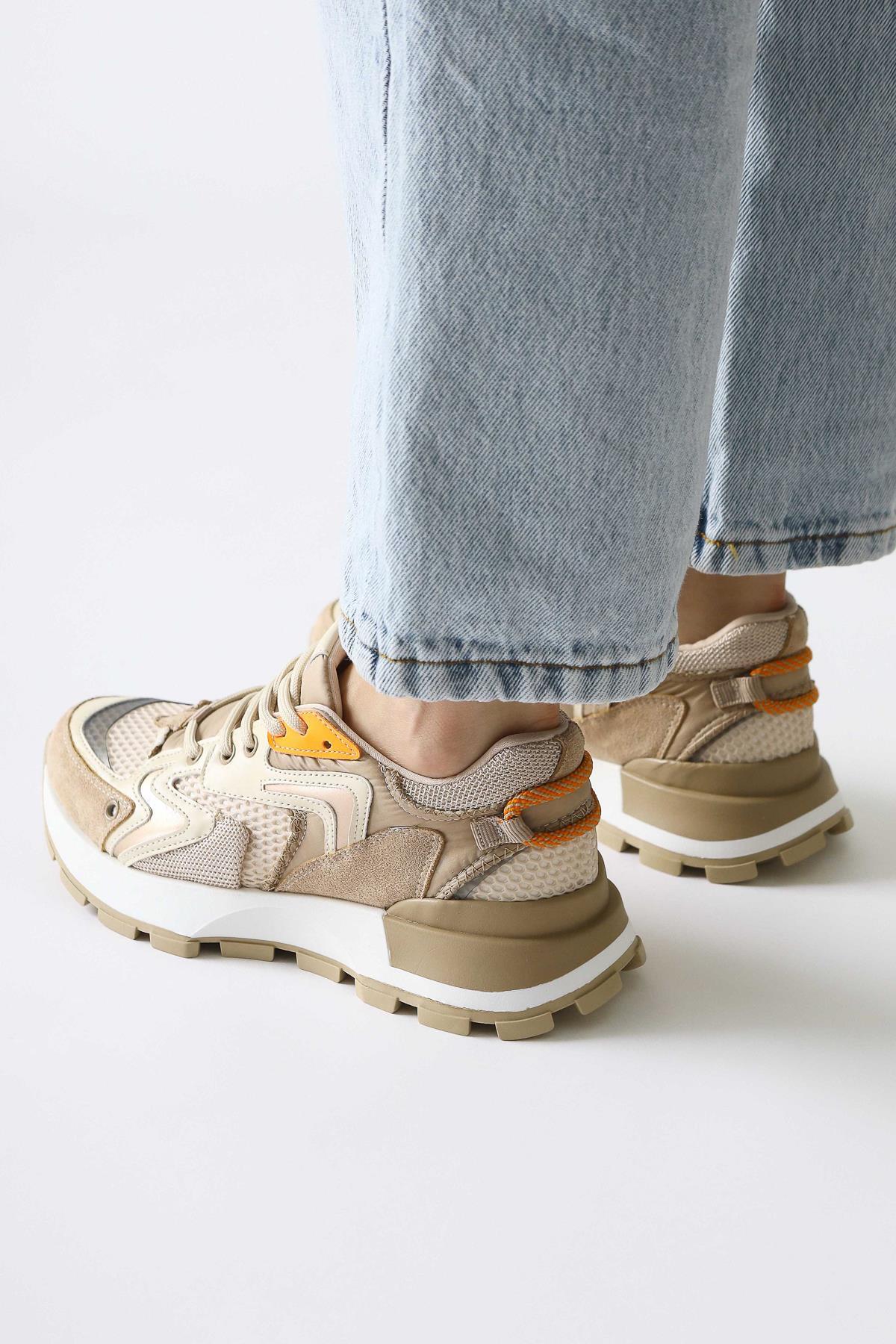 Onella Lacivert Süet Detaylı Bağcıklı Sneakers