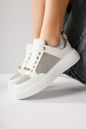 Sonnie Beyaz Kalın Tabanlı Taş Detaylı Sneakers